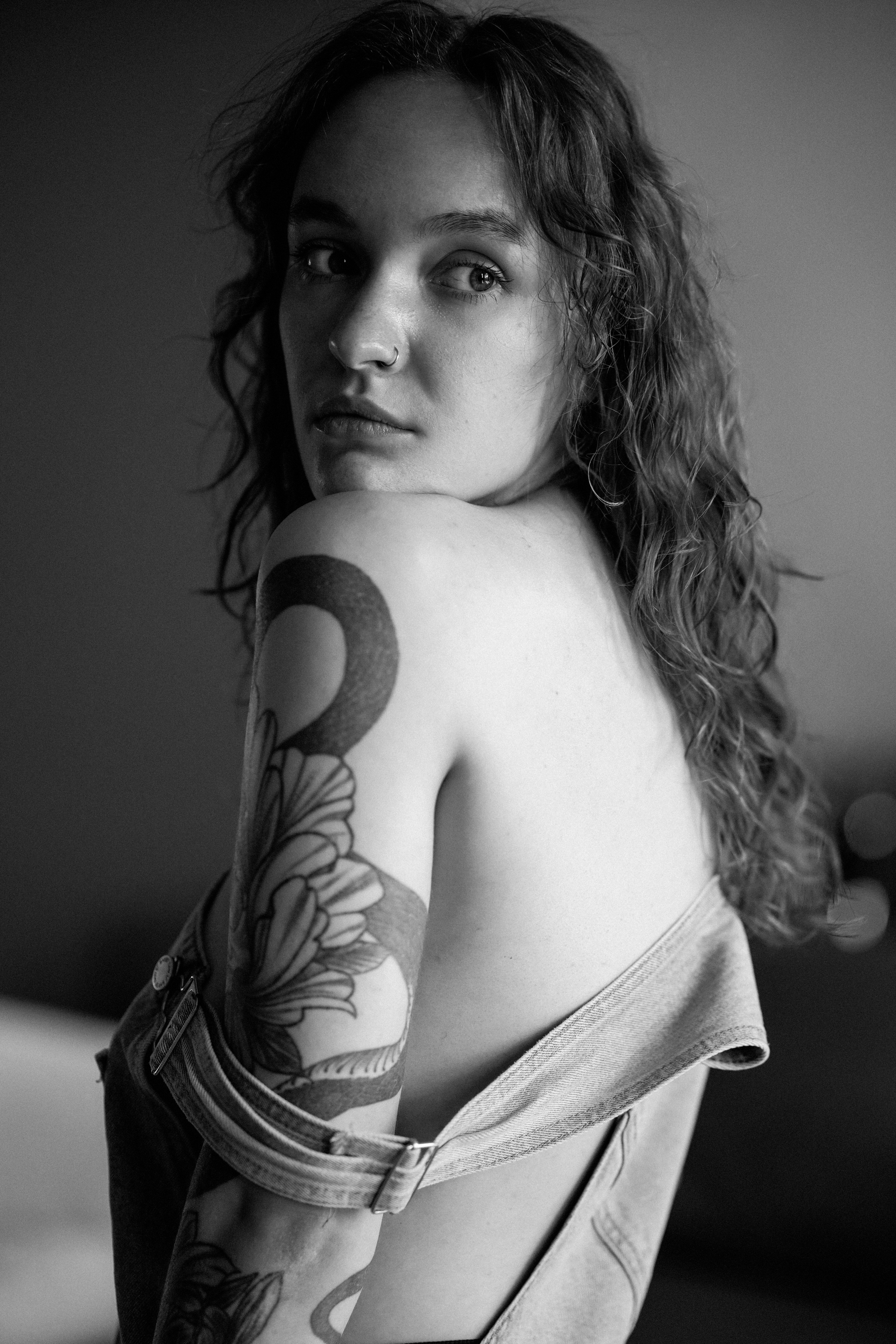 Александра. Главная