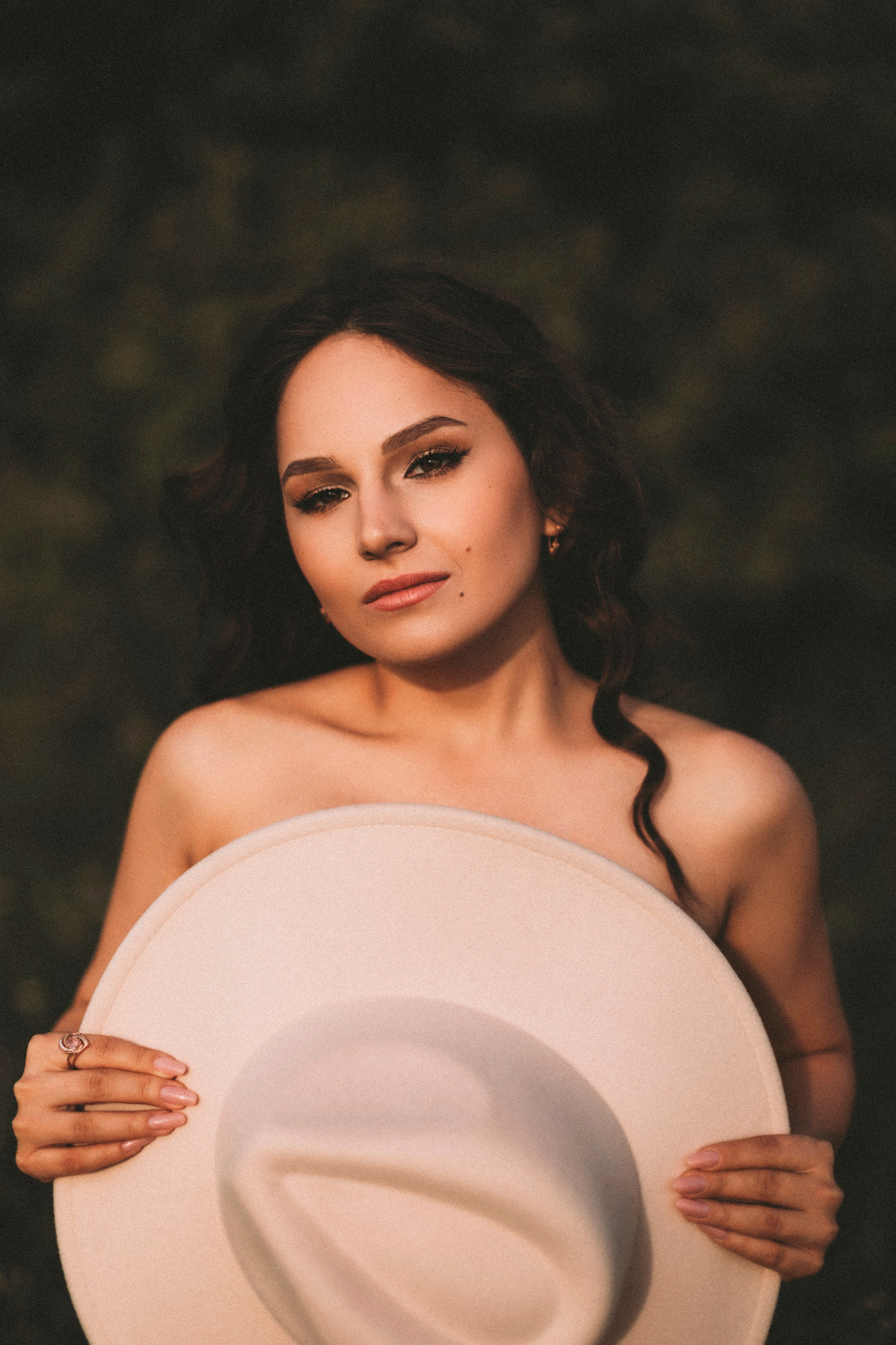 Ксения. Фотограф Мария Щеголькова. Чувственный женский портрет