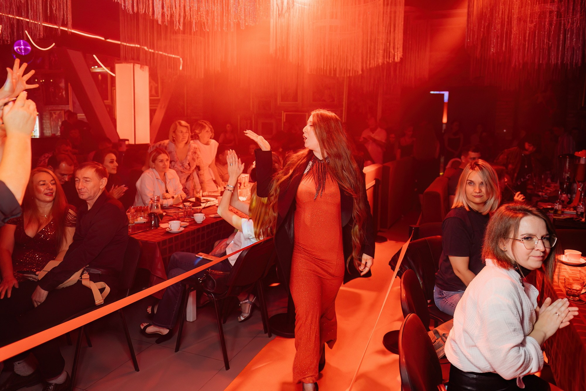 Караоке-проект «Голос большого города». Свадебный и репортажный фотограф Никита Сницарев в Барнауле