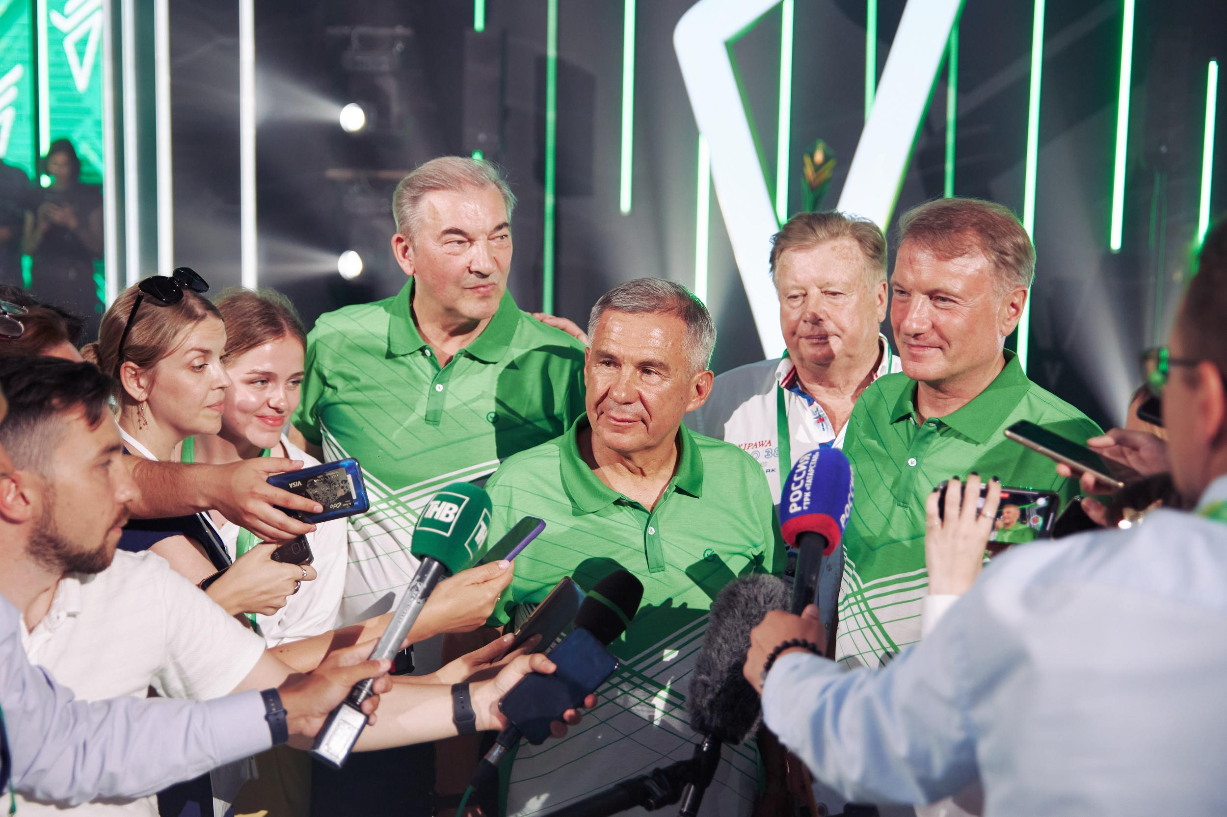 Сбербанкиада. Фотограф в Казани / Буздалов Кирилл