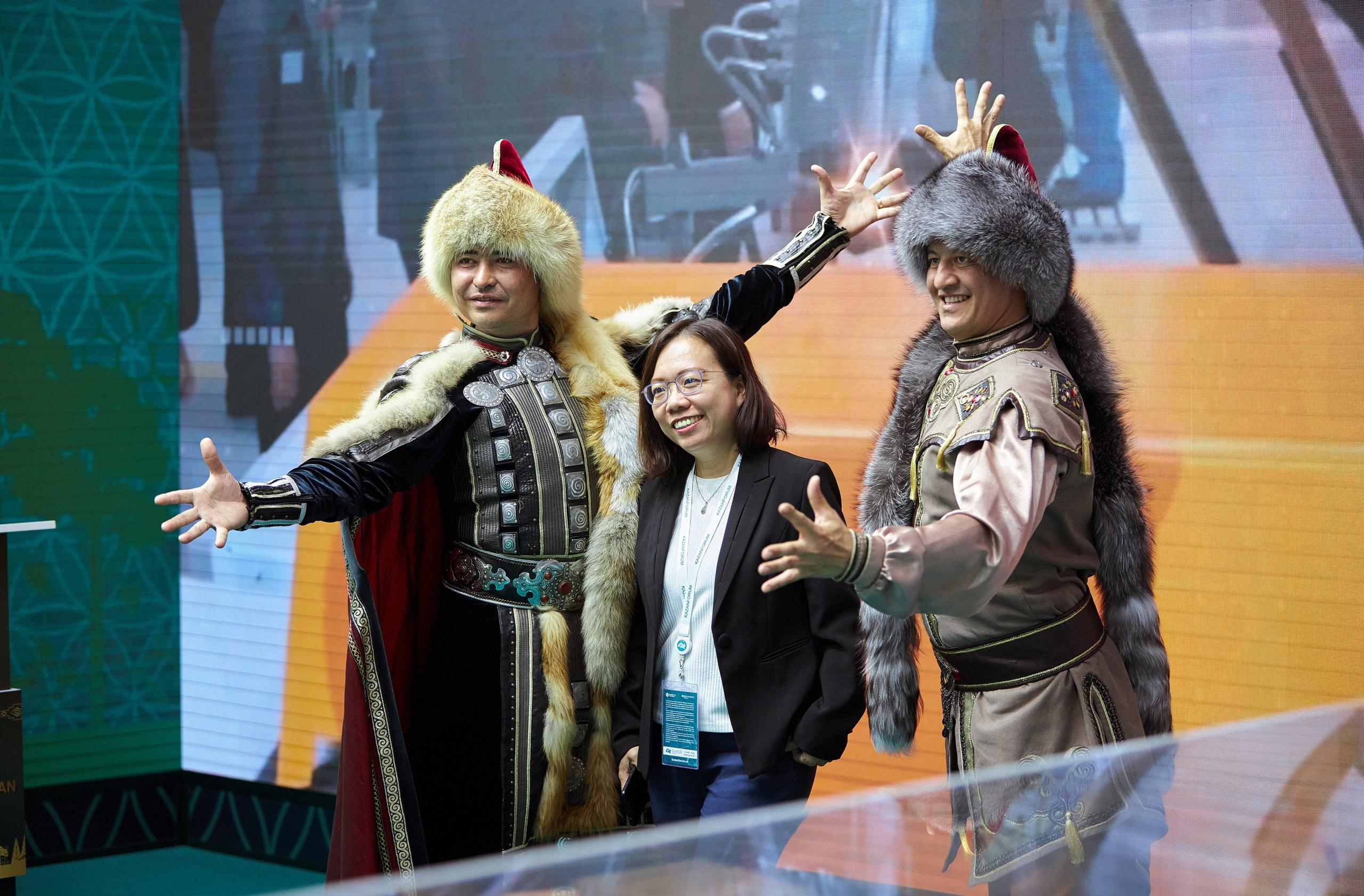 RUSSIA — ISLAMIC WORLD: KAZANFORUM. Фотограф в Казани / Буздалов Кирилл