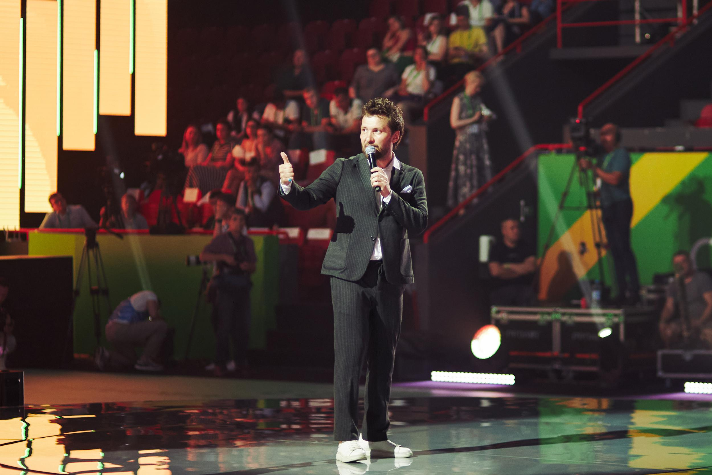 Сбербанкиада. Фотограф в Казани / Буздалов Кирилл