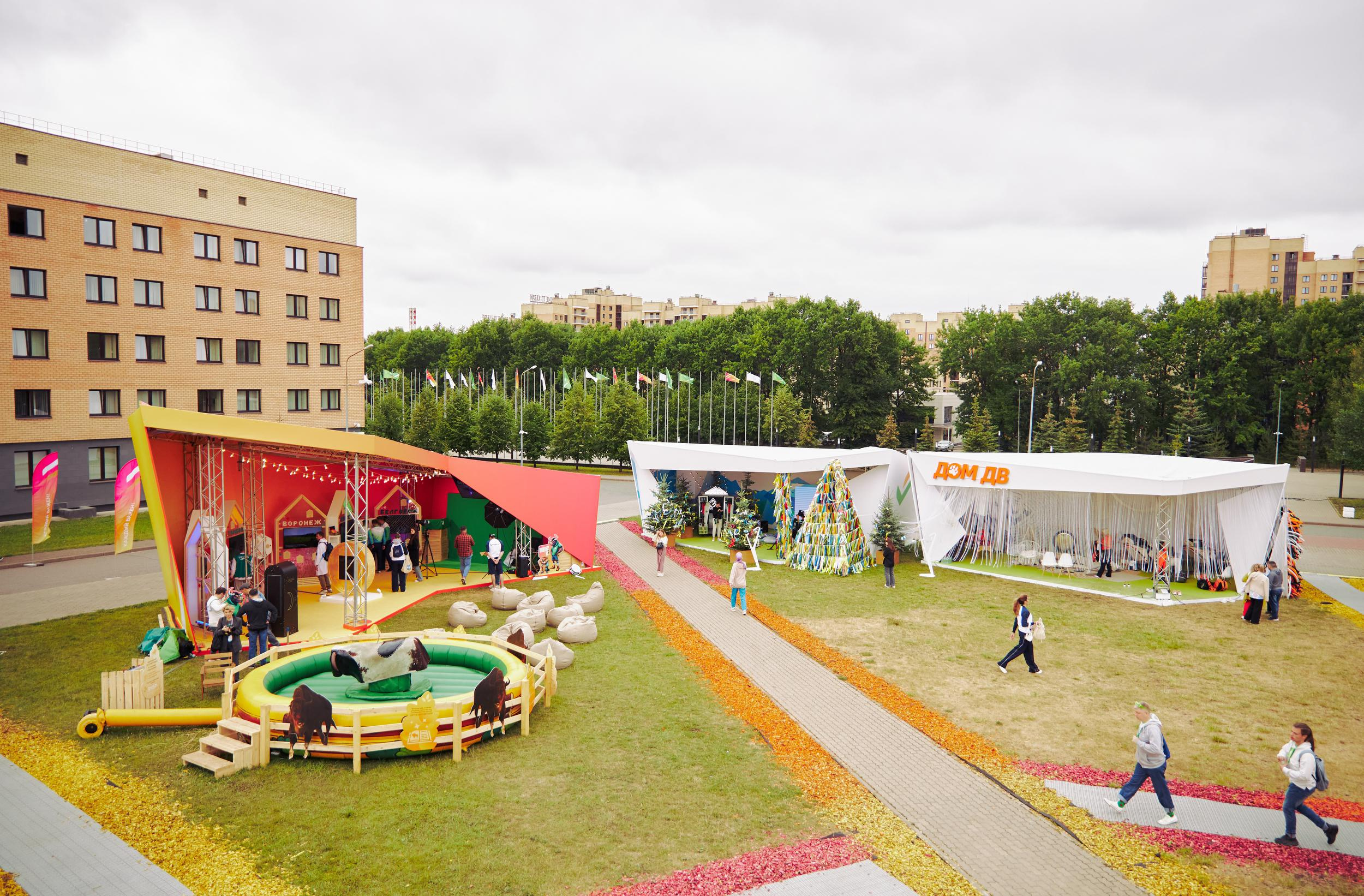 Сбербанкиада. Фотограф в Казани / Буздалов Кирилл