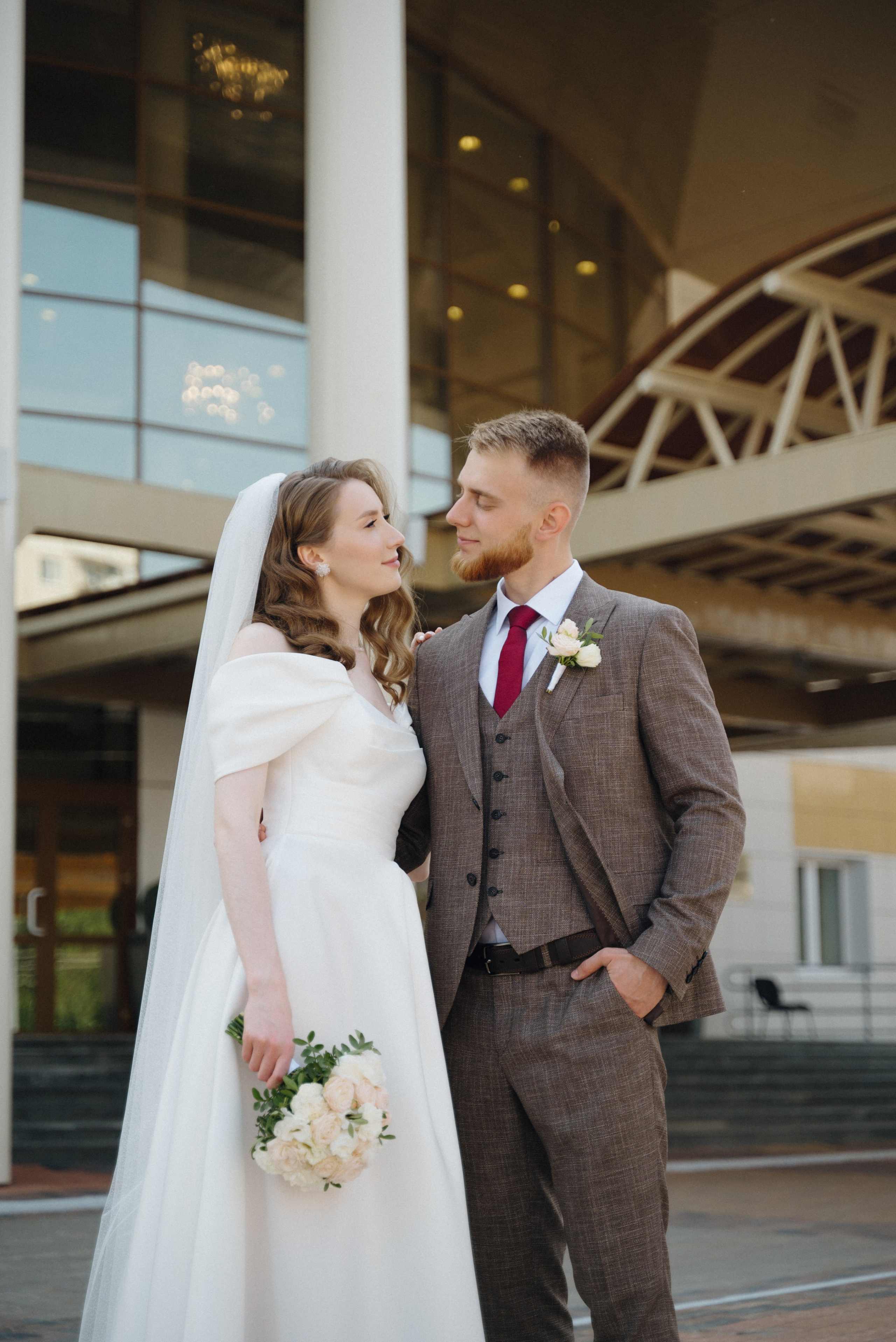 Елена и Артём. Репортажный и свадебный фотограф в Сургуте