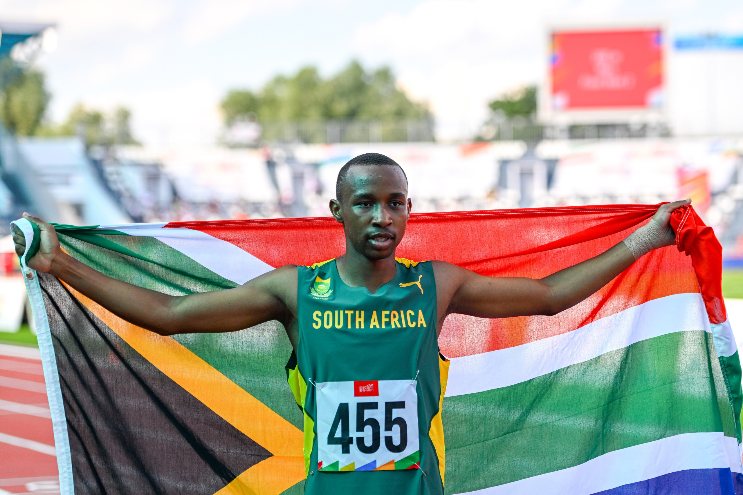 Легкая атлетика «Спортивные игры стран БРИКС». Спортивный и репортажный фотограф в Казани Вячеслав Сатонин