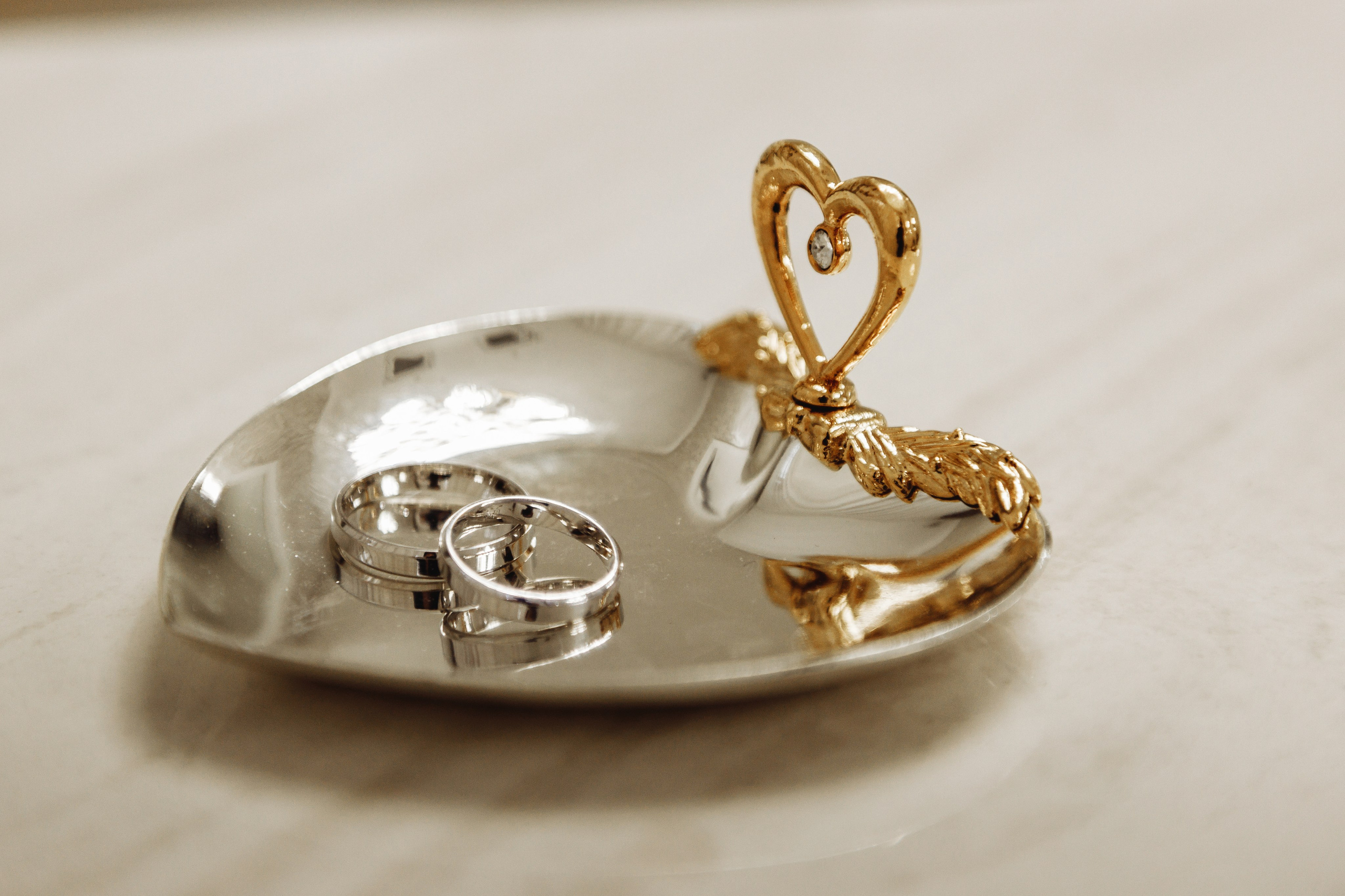 регистрация брака в Кутузовском ЗАГСе в Москве, Кутузовский дворец бракосочетания, стоимость свадебного фотографа в москве