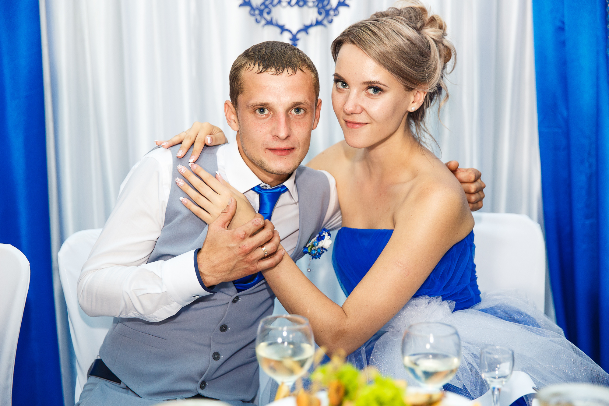 Renatphoto-Пример свадебных фотографий в базовой обработке. Профессиональная фотосъёмка интерьеров, предметная фотосессия еды для меню г. Анапа