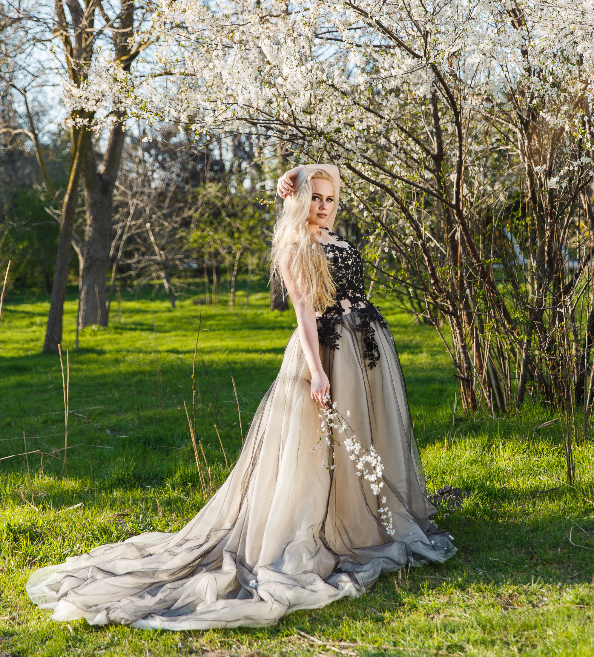 Renatphoto-Пример свадебных фотографий в базовой обработке. Профессиональная фотосъёмка интерьеров, предметная фотосессия еды для меню г. Анапа