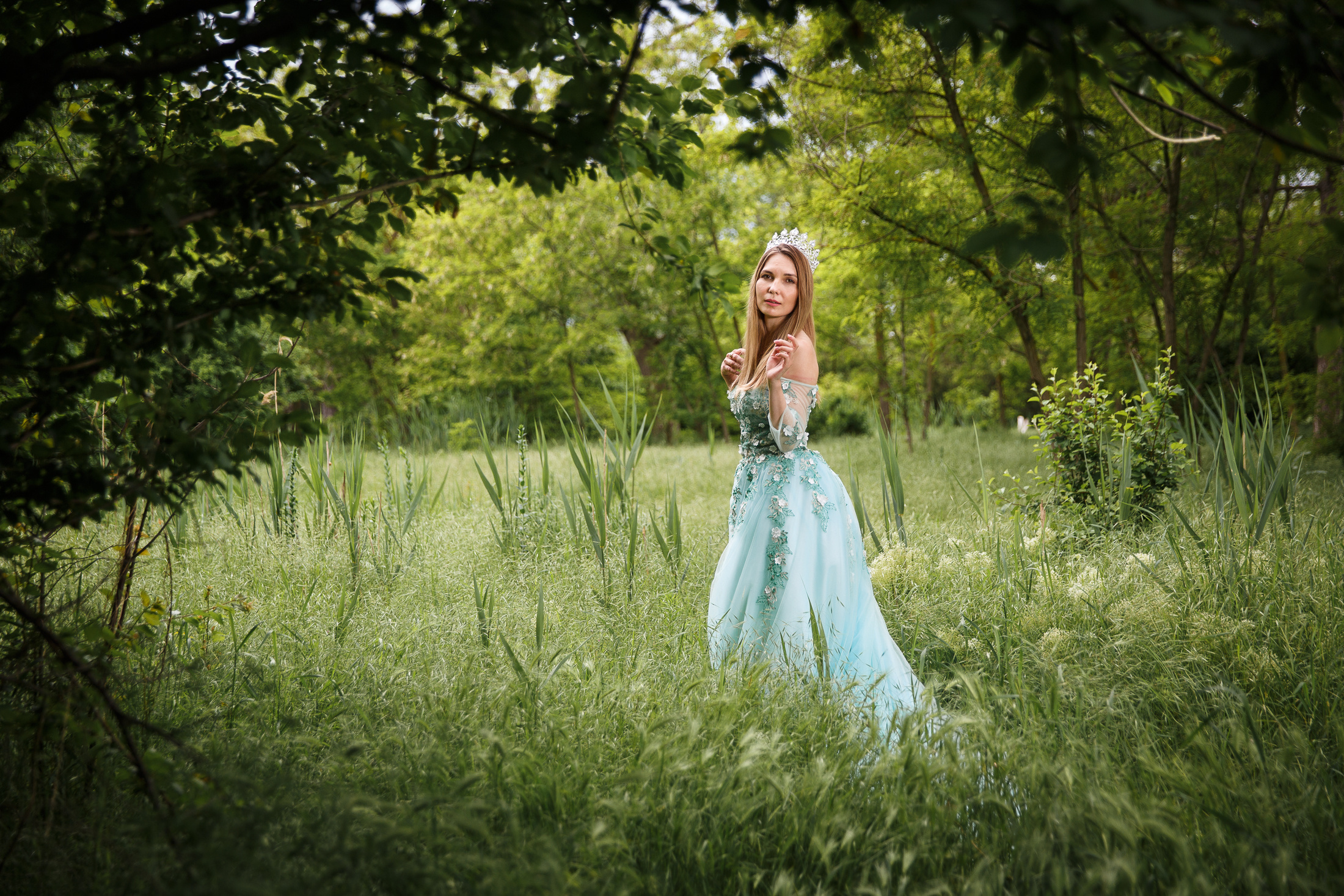 Renatphoto-Пример свадебных фотографий в базовой обработке. Профессиональная фотосъёмка интерьеров, предметная фотосессия еды для меню г. Анапа