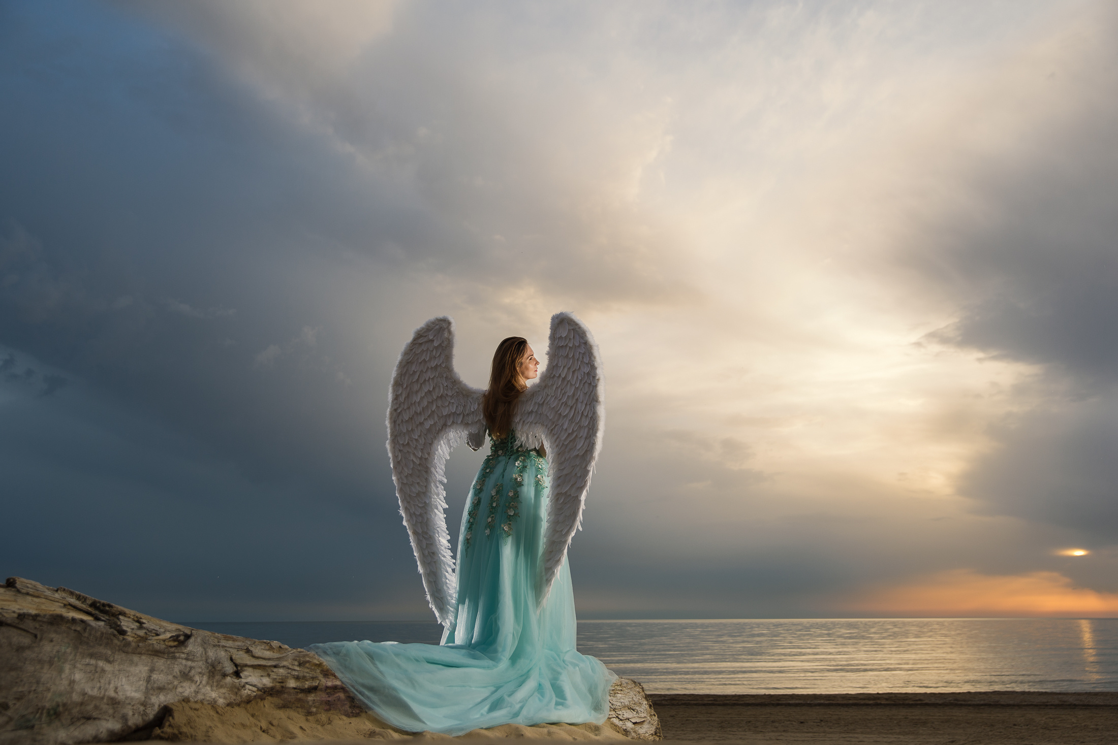 Renatphoto-Пример свадебных фотографий в базовой обработке. Профессиональная фотосъёмка интерьеров, предметная фотосессия еды для меню г. Анапа