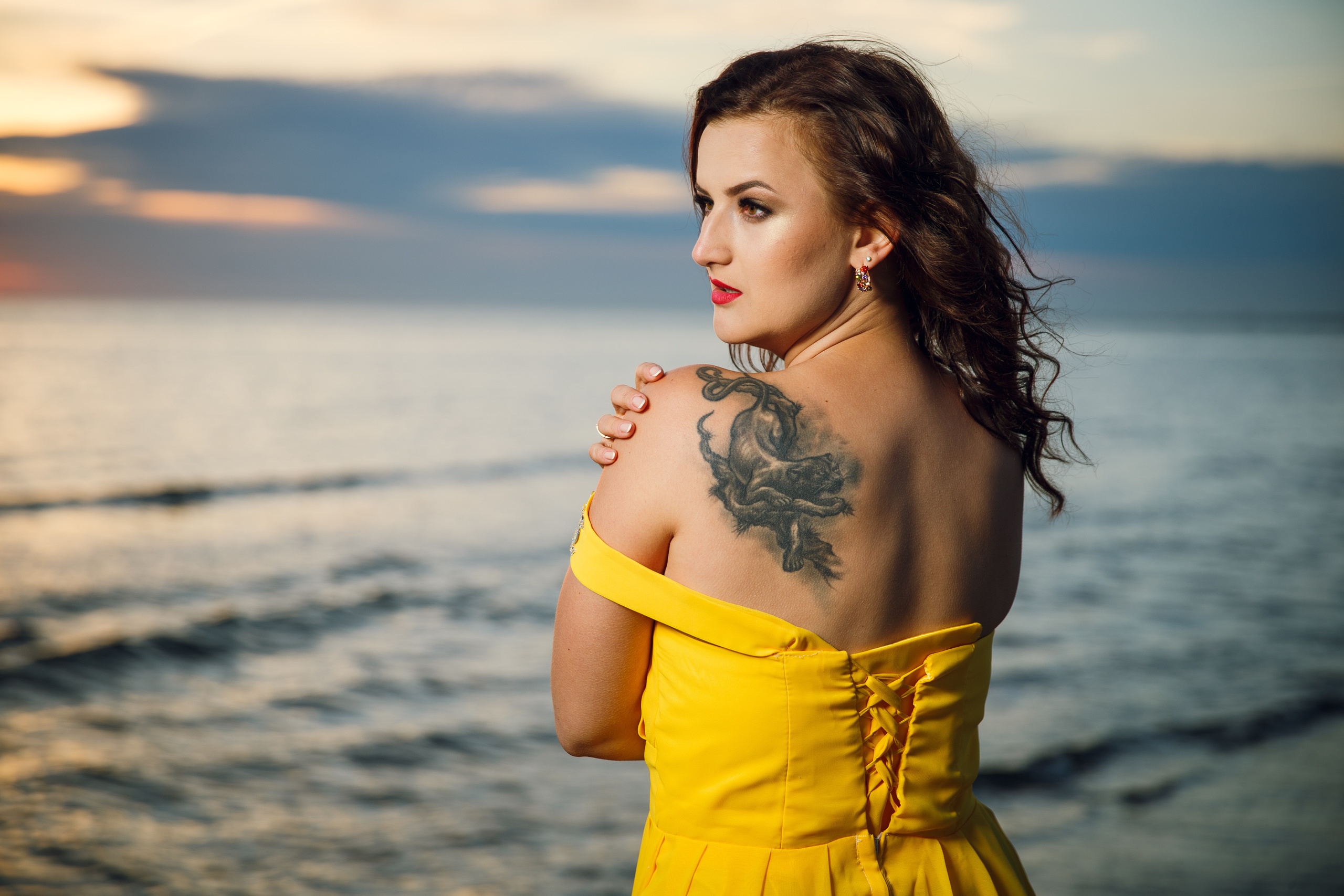 Renatphoto-Пример свадебных фотографий в базовой обработке. Профессиональная фотосъёмка интерьеров, предметная фотосессия еды для меню г. Анапа