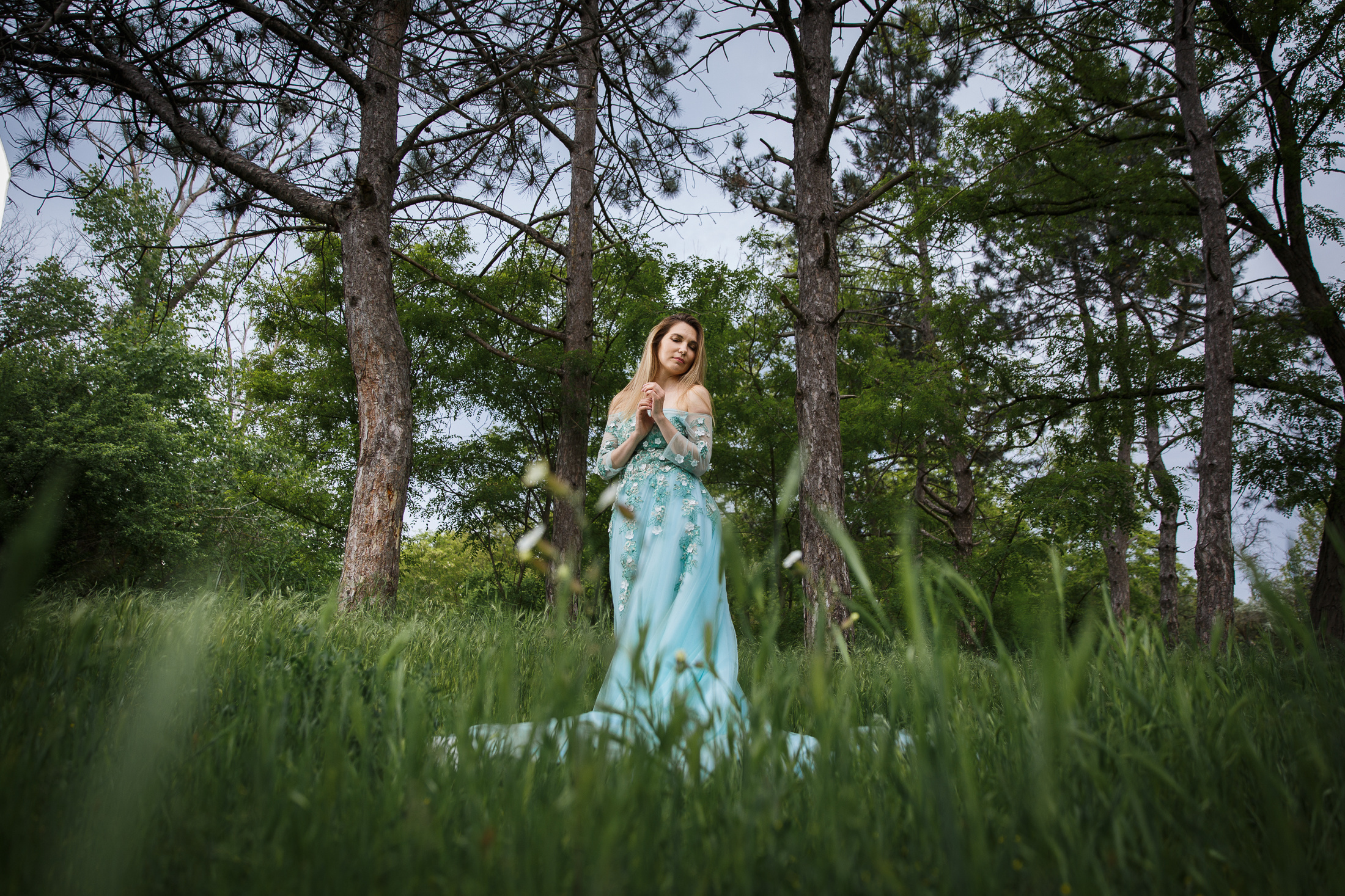 Renatphoto-Пример свадебных фотографий в базовой обработке. Профессиональная фотосъёмка интерьеров, предметная фотосессия еды для меню г. Анапа