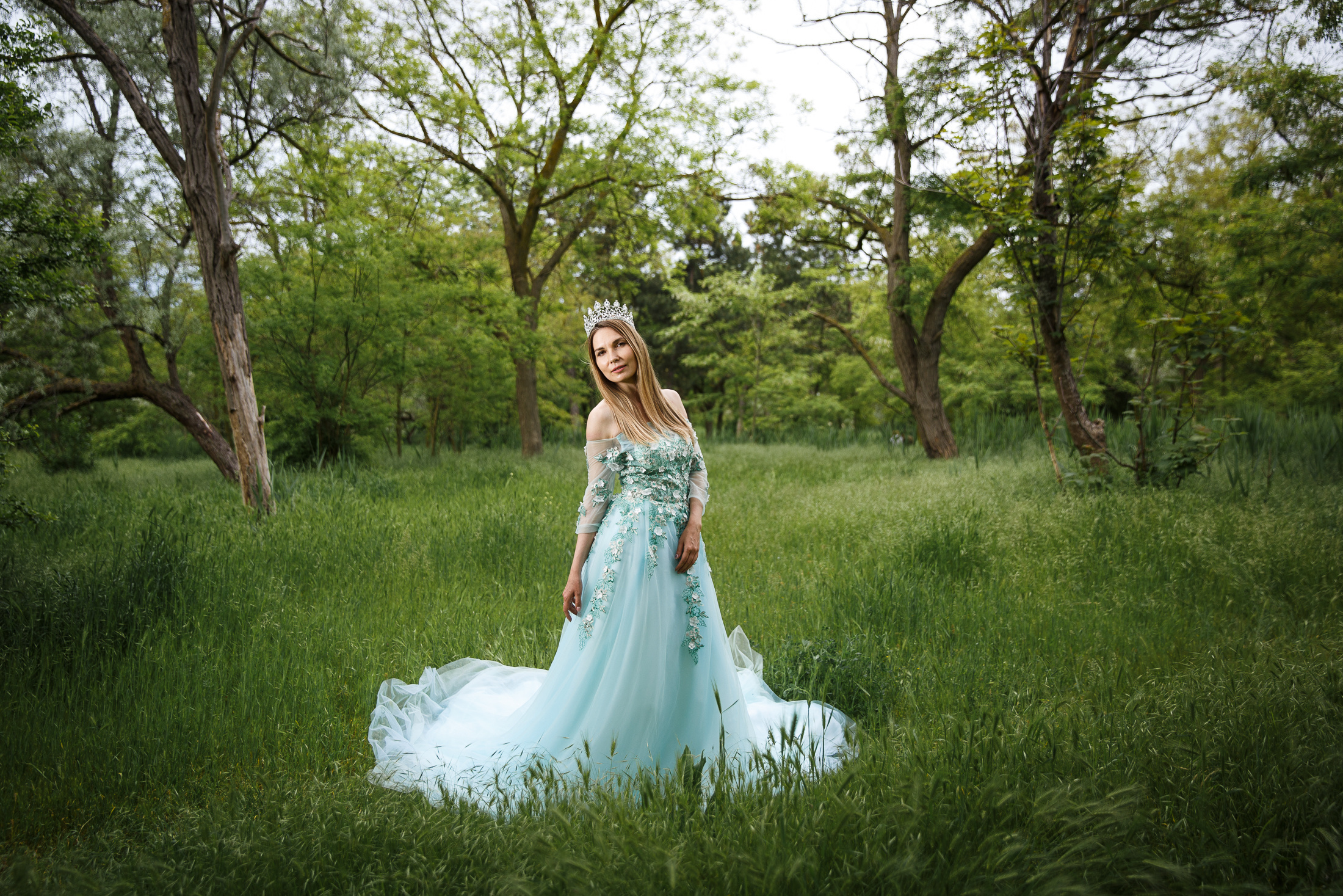 Renatphoto-Пример свадебных фотографий в базовой обработке. Профессиональная фотосъёмка интерьеров, предметная фотосессия еды для меню г. Анапа