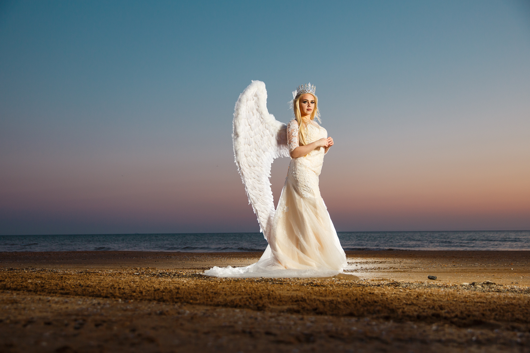 Renatphoto-Пример свадебных фотографий в базовой обработке. Профессиональная фотосъёмка интерьеров, предметная фотосессия еды для меню г. Анапа