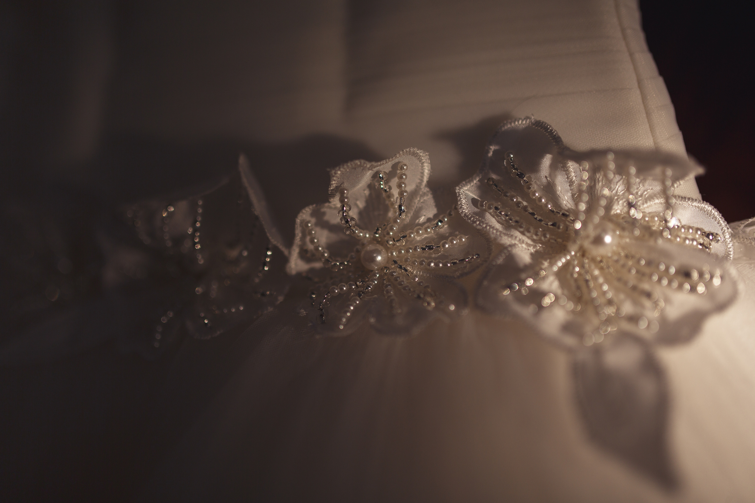 Renatphoto-Пример свадебных фотографий в базовой обработке. Профессиональная фотосъёмка интерьеров, предметная фотосессия еды для меню г. Анапа