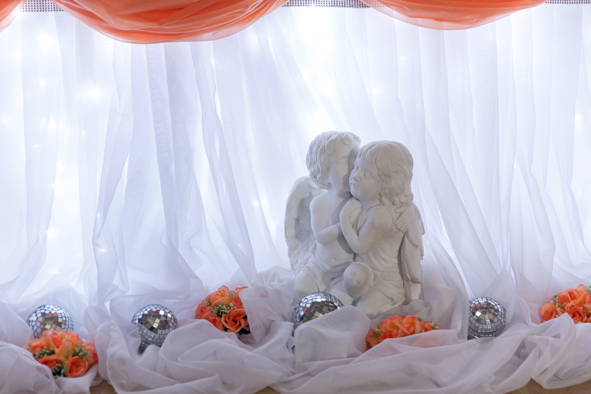 Renatphoto-Пример свадебных фотографий в базовой обработке. Профессиональная фотосъёмка интерьеров, предметная фотосессия еды для меню г. Анапа