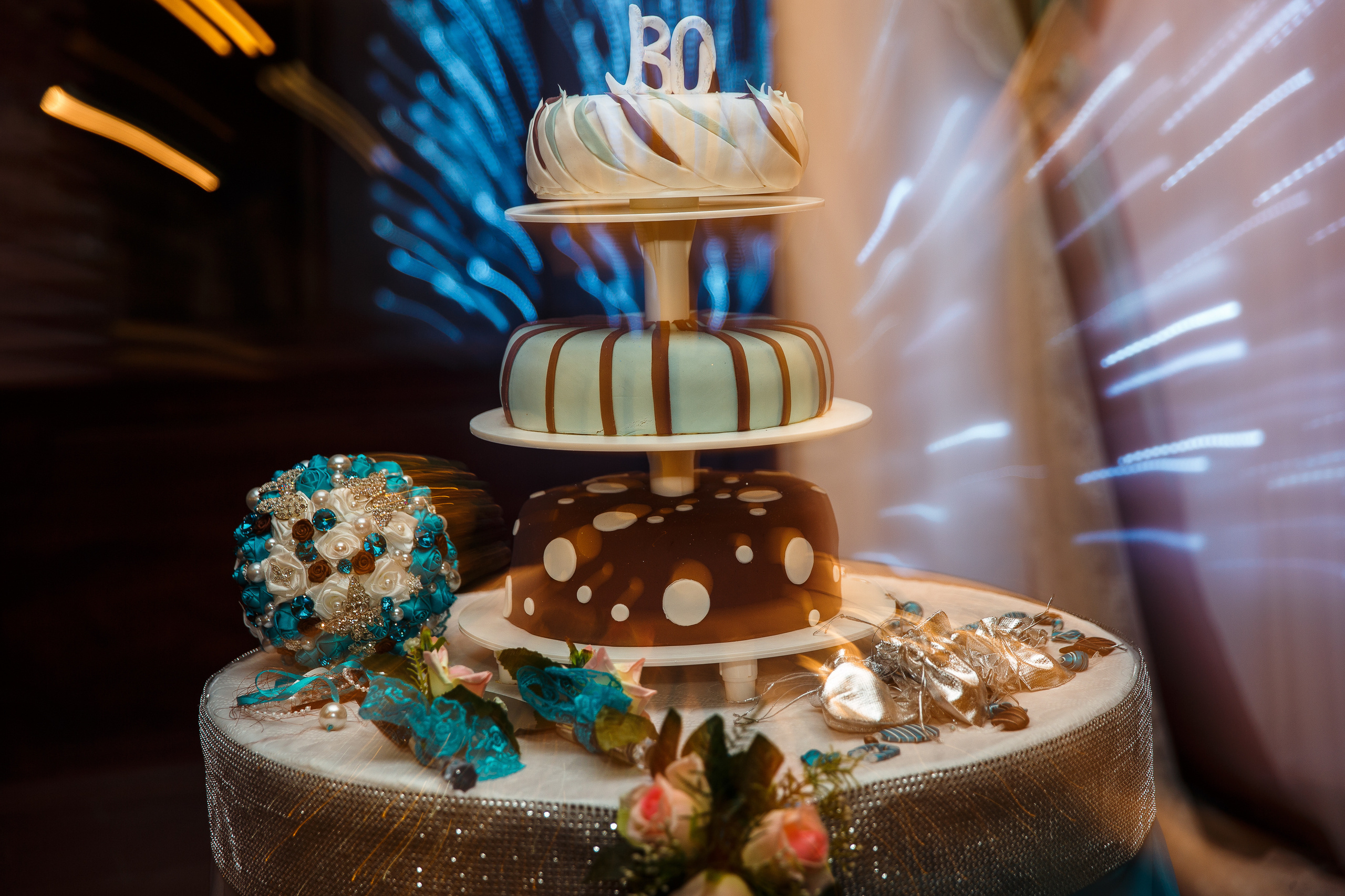 Renatphoto-Пример свадебных фотографий в базовой обработке. Профессиональная фотосъёмка интерьеров, предметная фотосессия еды для меню г. Анапа