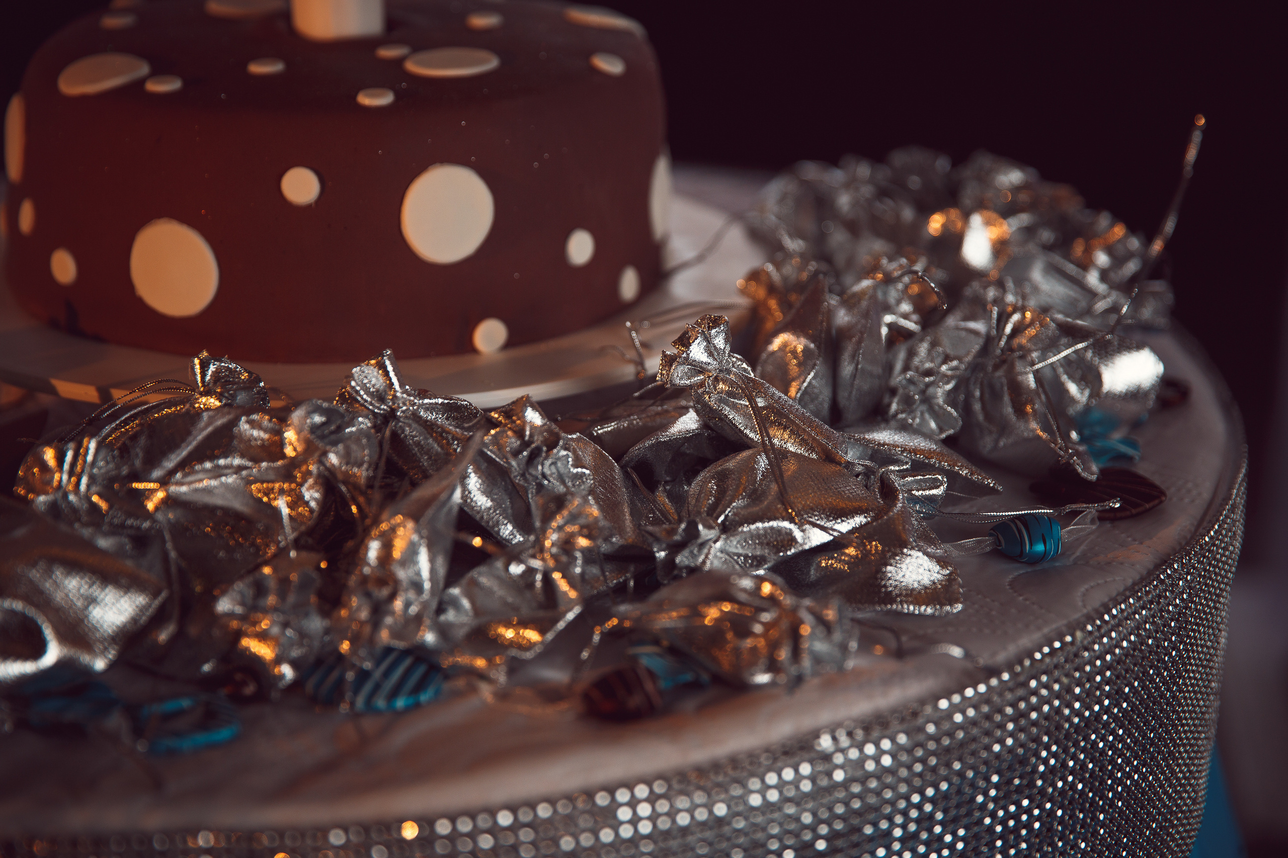 Renatphoto-Пример свадебных фотографий в базовой обработке. Профессиональная фотосъёмка интерьеров, предметная фотосессия еды для меню г. Анапа