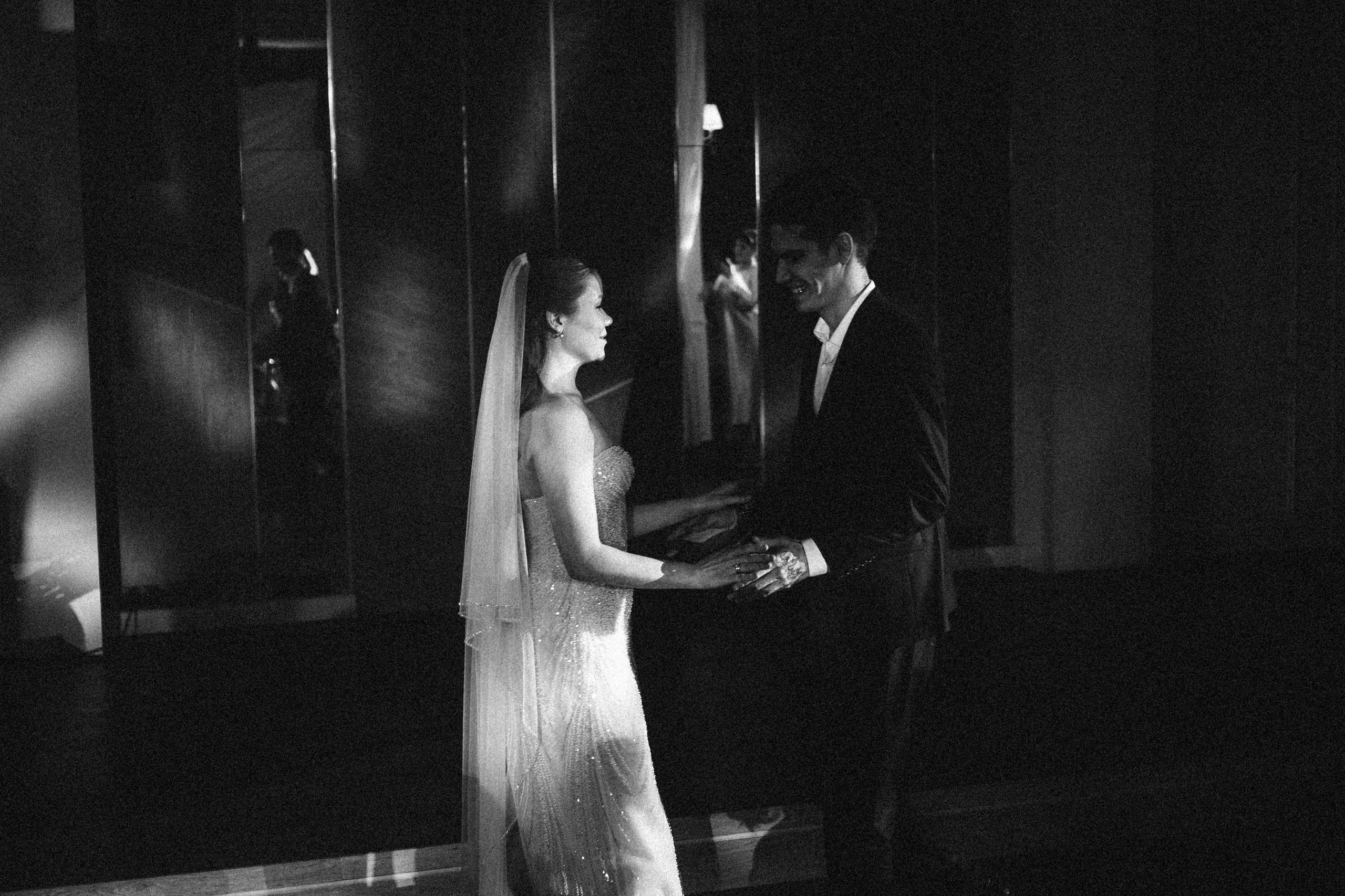 СВАДЕБНАЯ СЬЕМКА В ОТЕЛЕ В СИБИРИ. Профессиональный фотограф, Санкт-Петербург — Виктория Богомолова