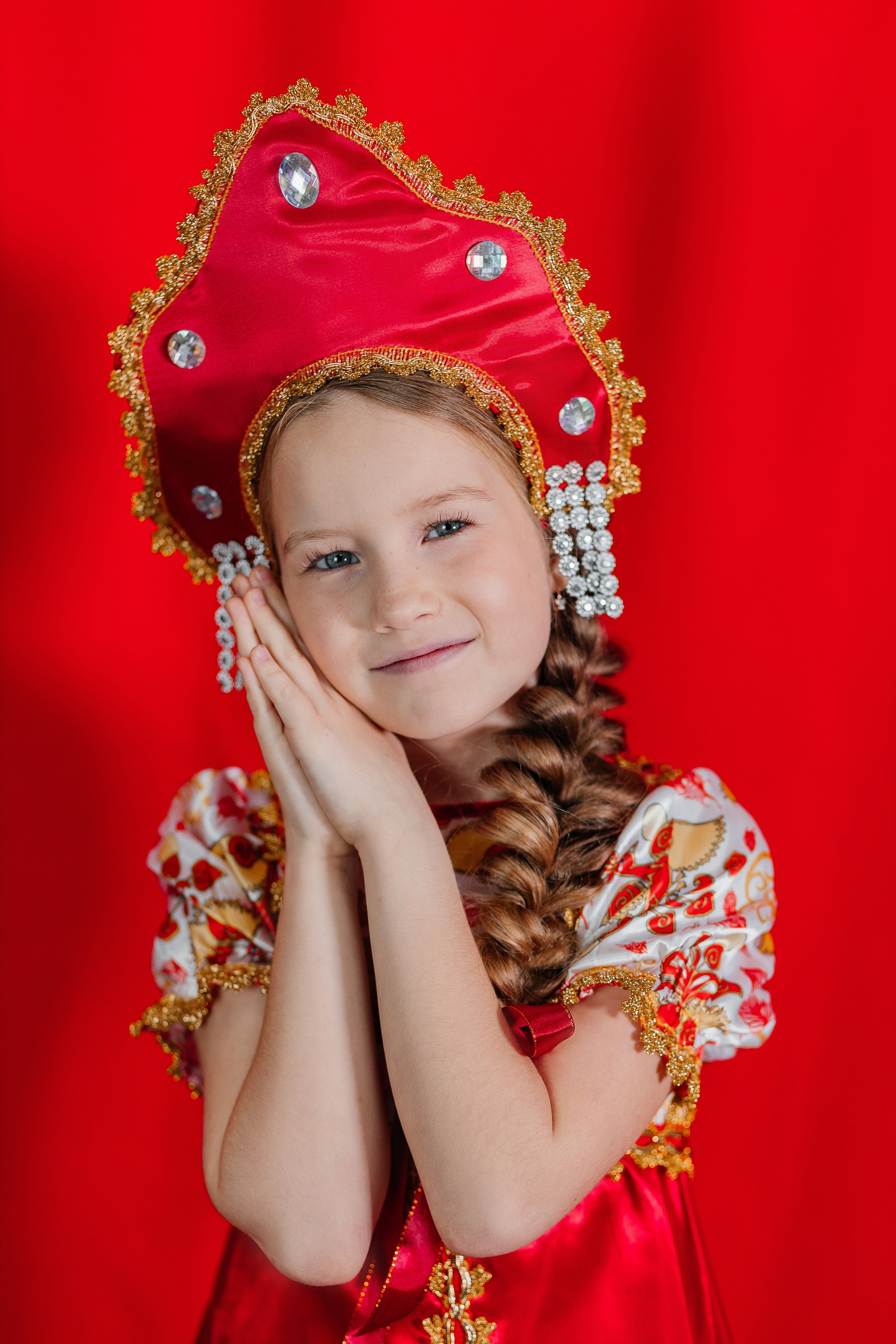 Фотостудия в Дагомысе.Проект РУССКАЯ КРАСАВИЦА. Семейный фотограф в Сочи, Лоо, Дагомысе, Вардане Кучумова Олеся