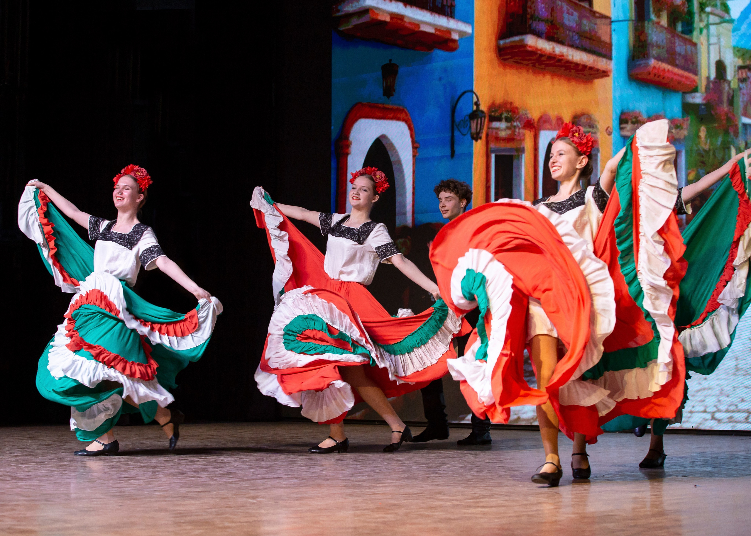 Юбилейный концерт танцевальной студии. Репортажный фотограф в Москве