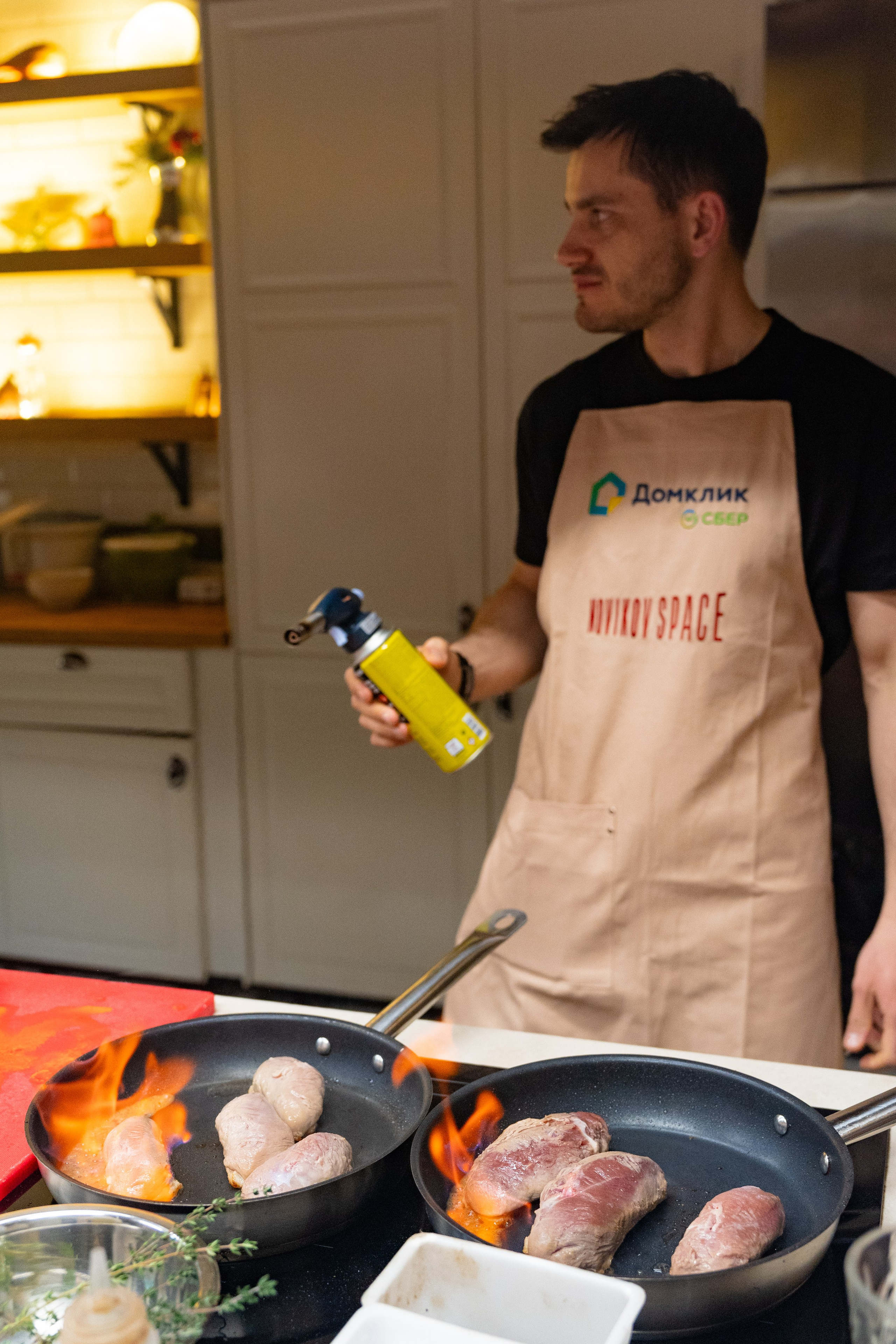 NOVIKOV SCHOOL — Умами зал. Фотограф Никита Комаров