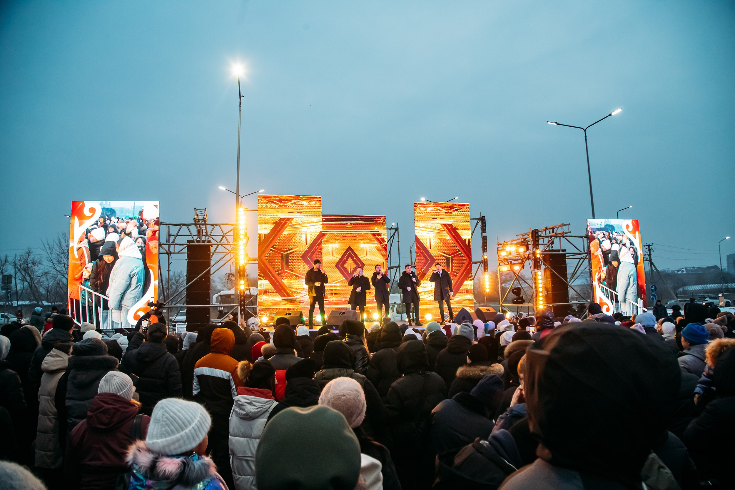 10 лет BatyrMall. Кипятком Павлодар