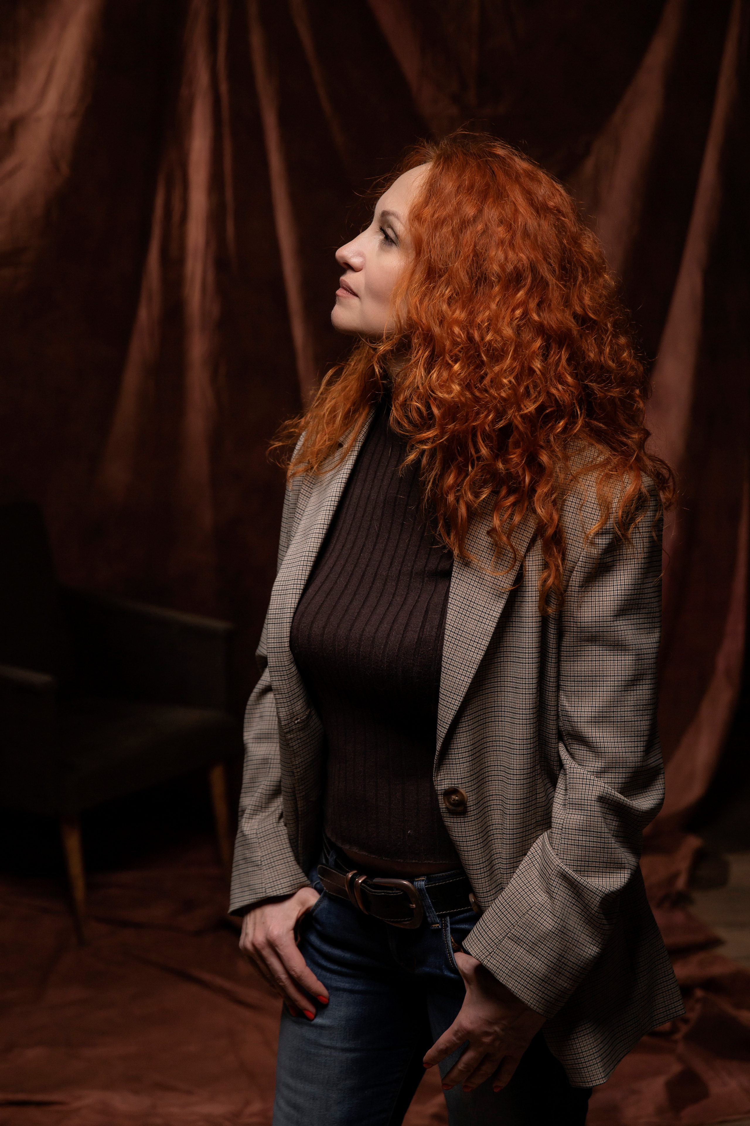 Ярослава. Спасибо за проявленный интерес к моему творчеству! Меня зовут Россохат