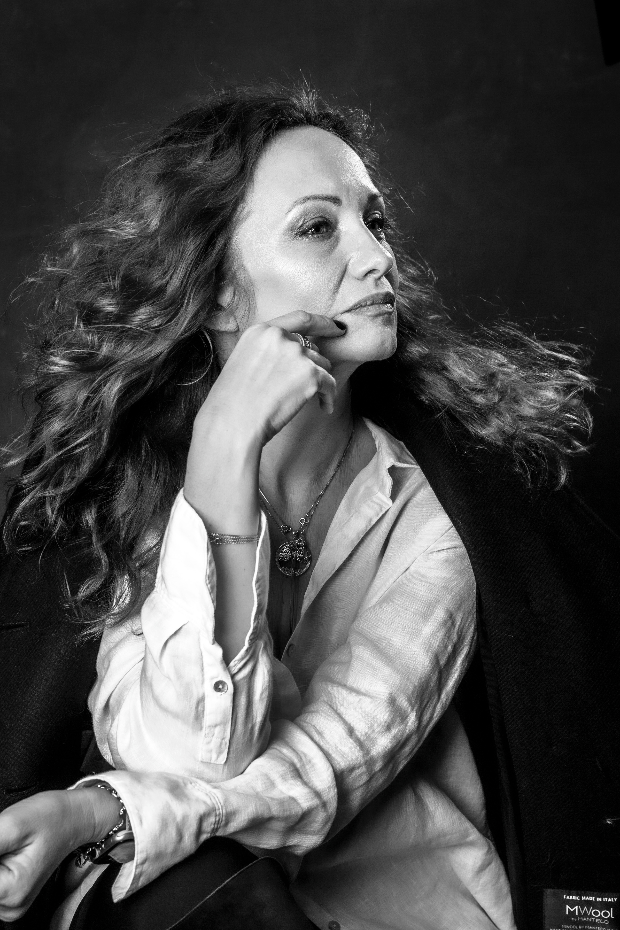 Ярослава. Спасибо за проявленный интерес к моему творчеству! Меня зовут Россохат