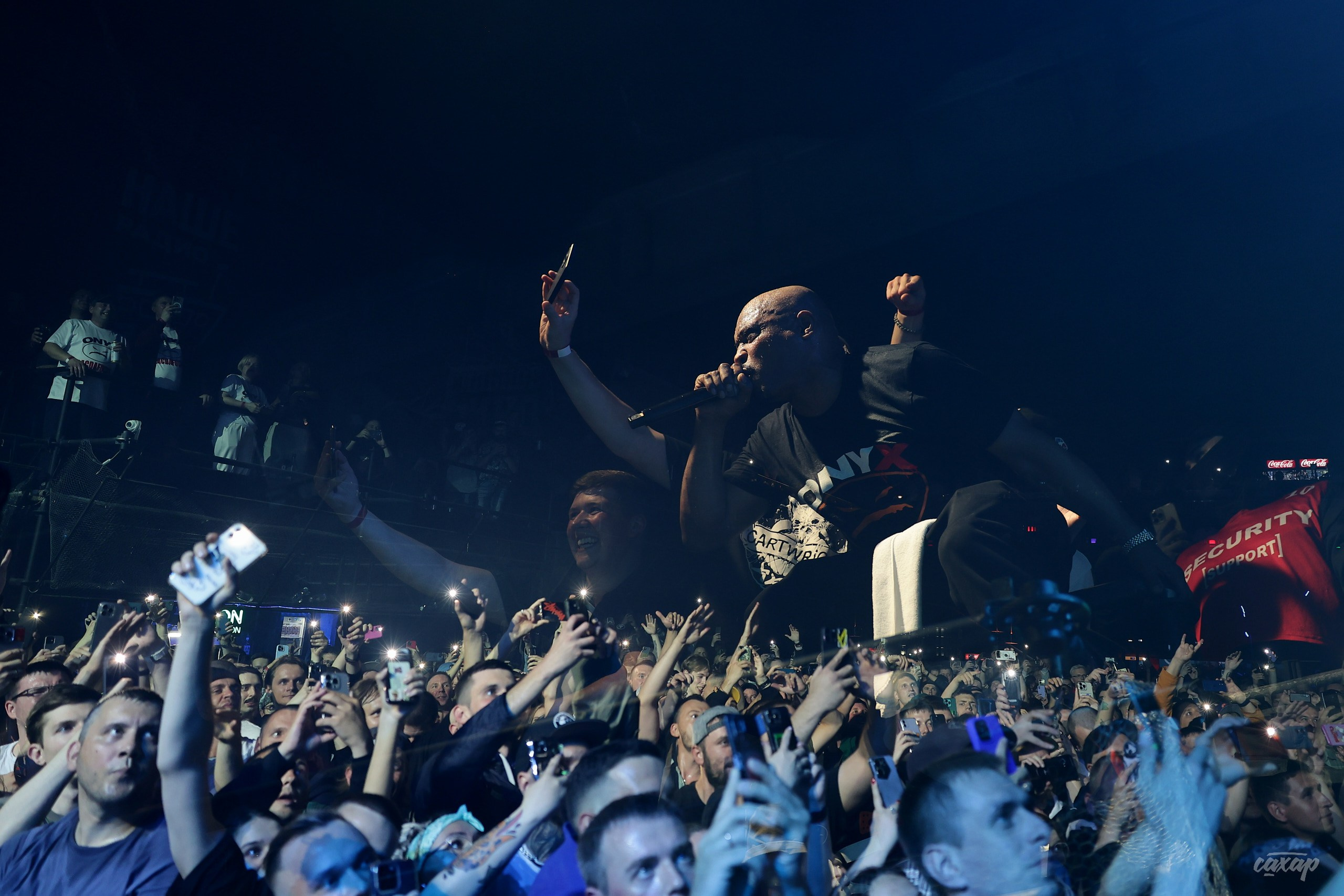 ONYX. Профессиональный фотограф в Екатеринбурге Юра Сахар