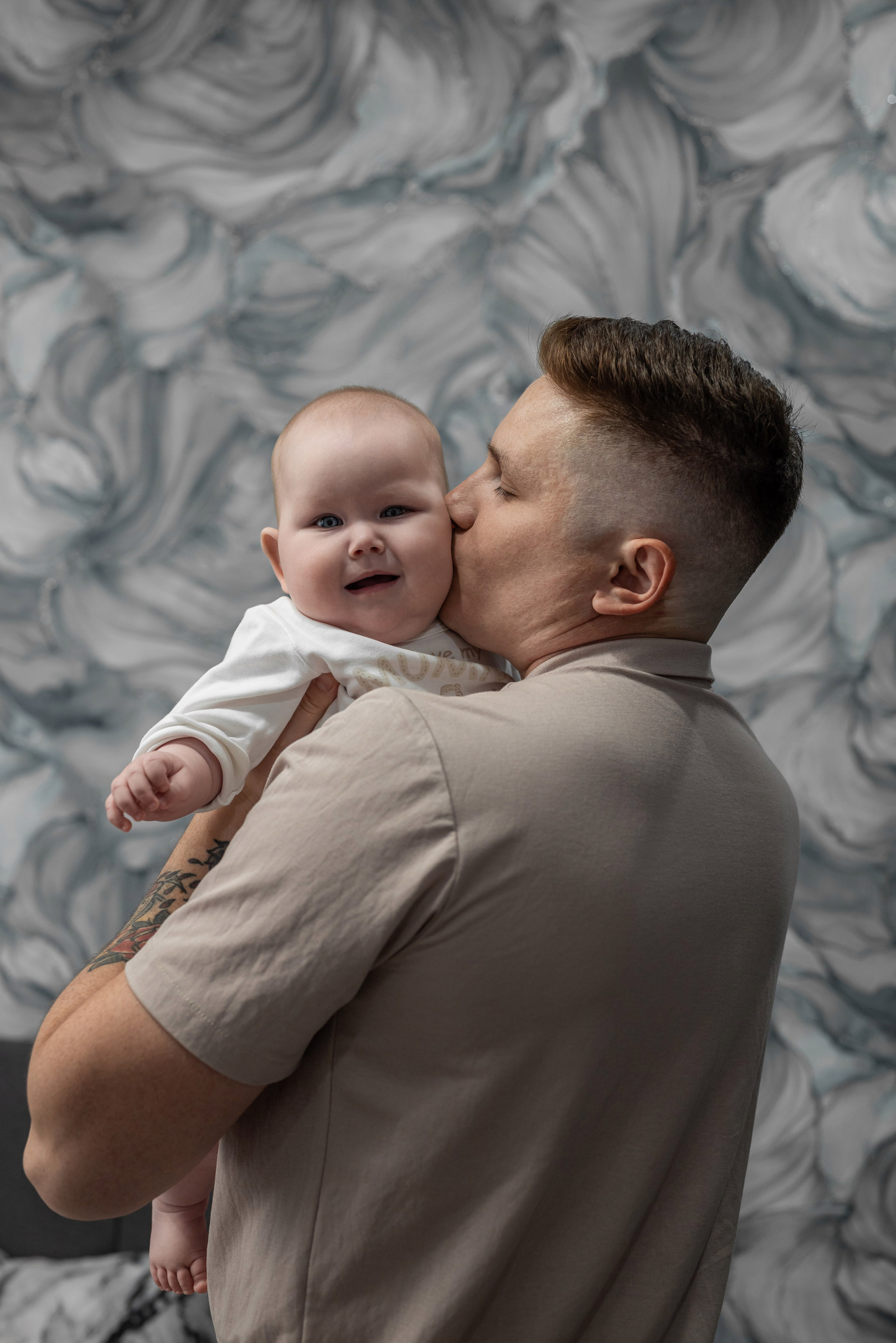 Эмиль, Адиля и Ассель. Фотограф в городе Салават