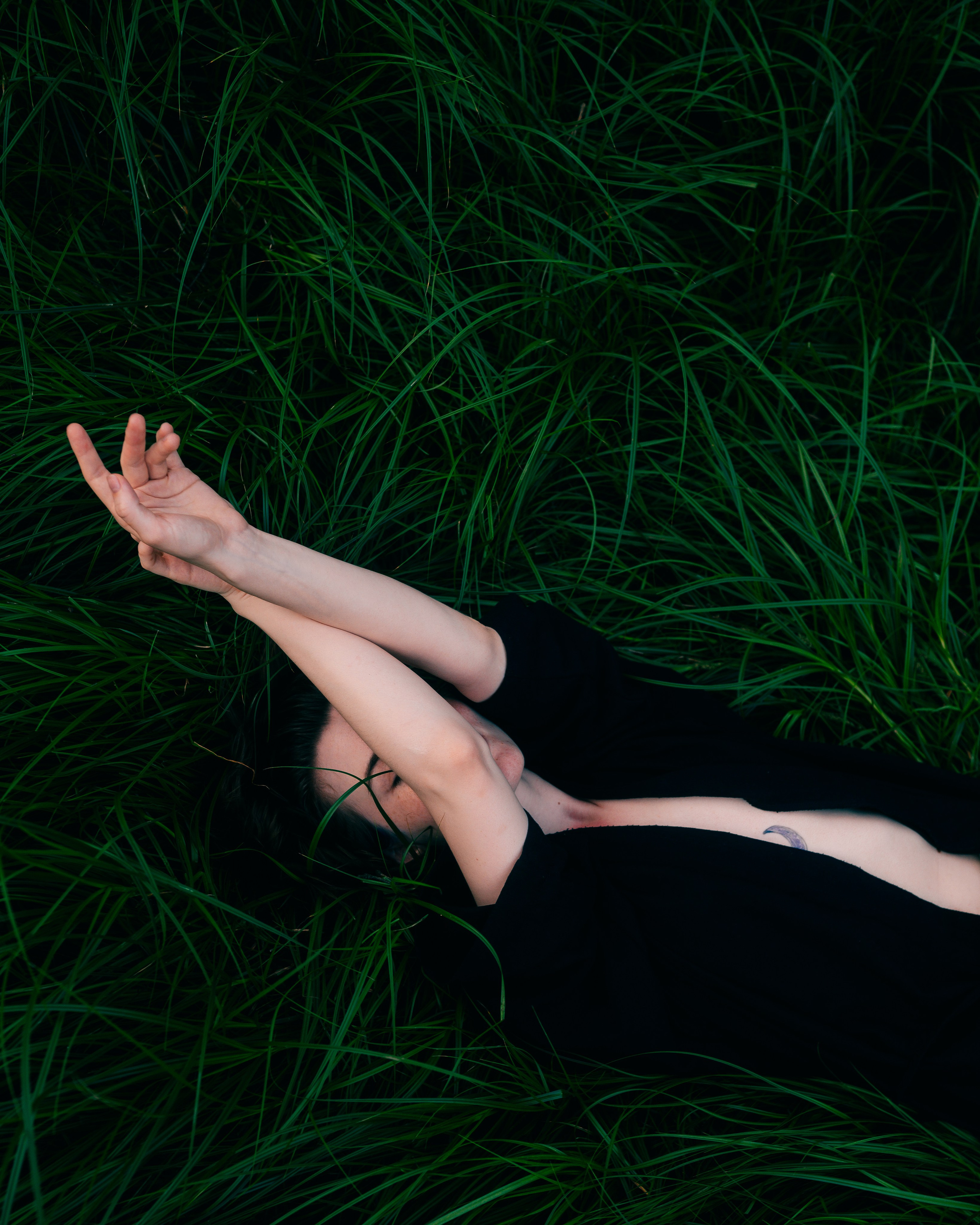 Женская съёмка с костром. Фотоведьма Дарья Нечинская