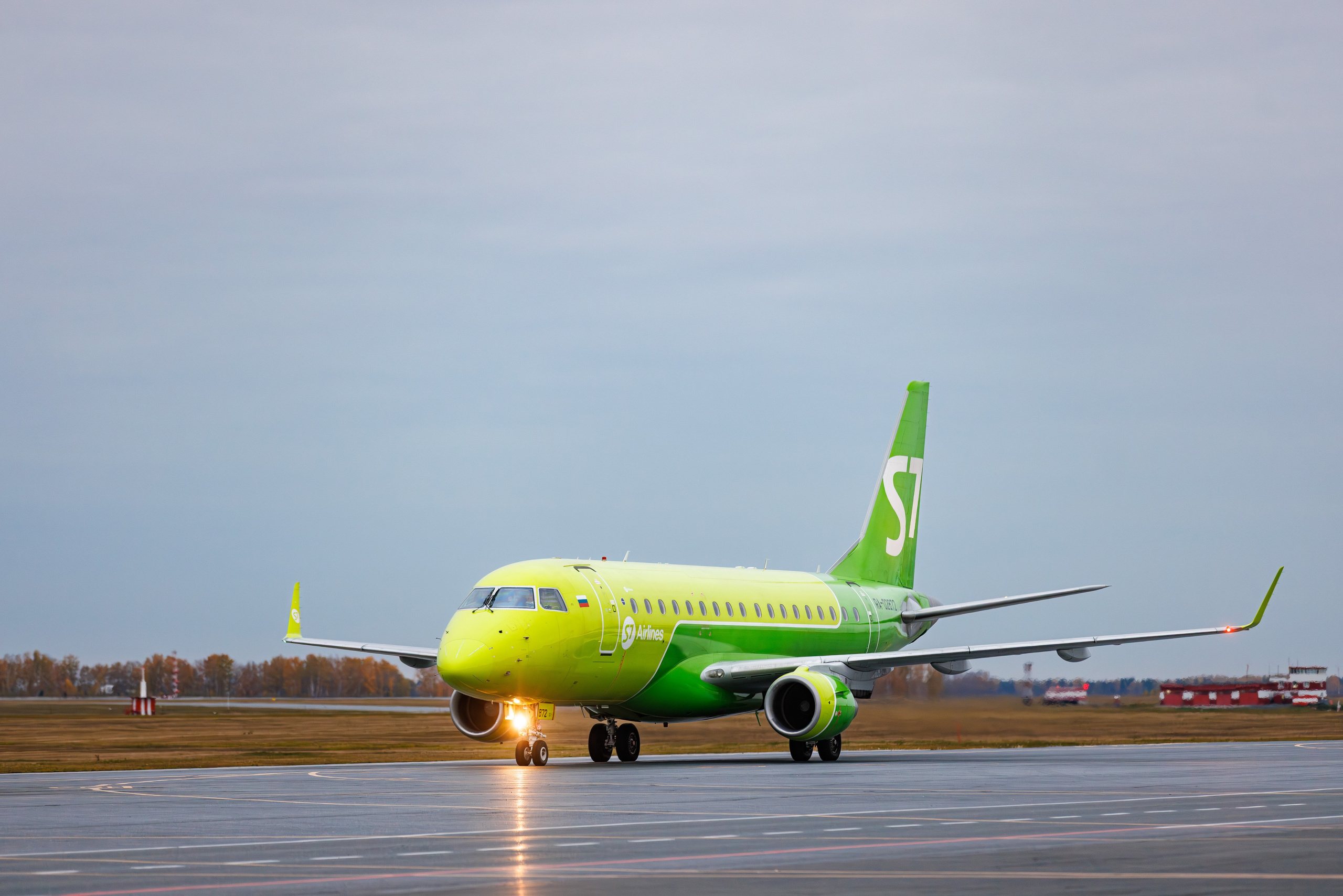 Споттинг аэропорт Рощино. Главная