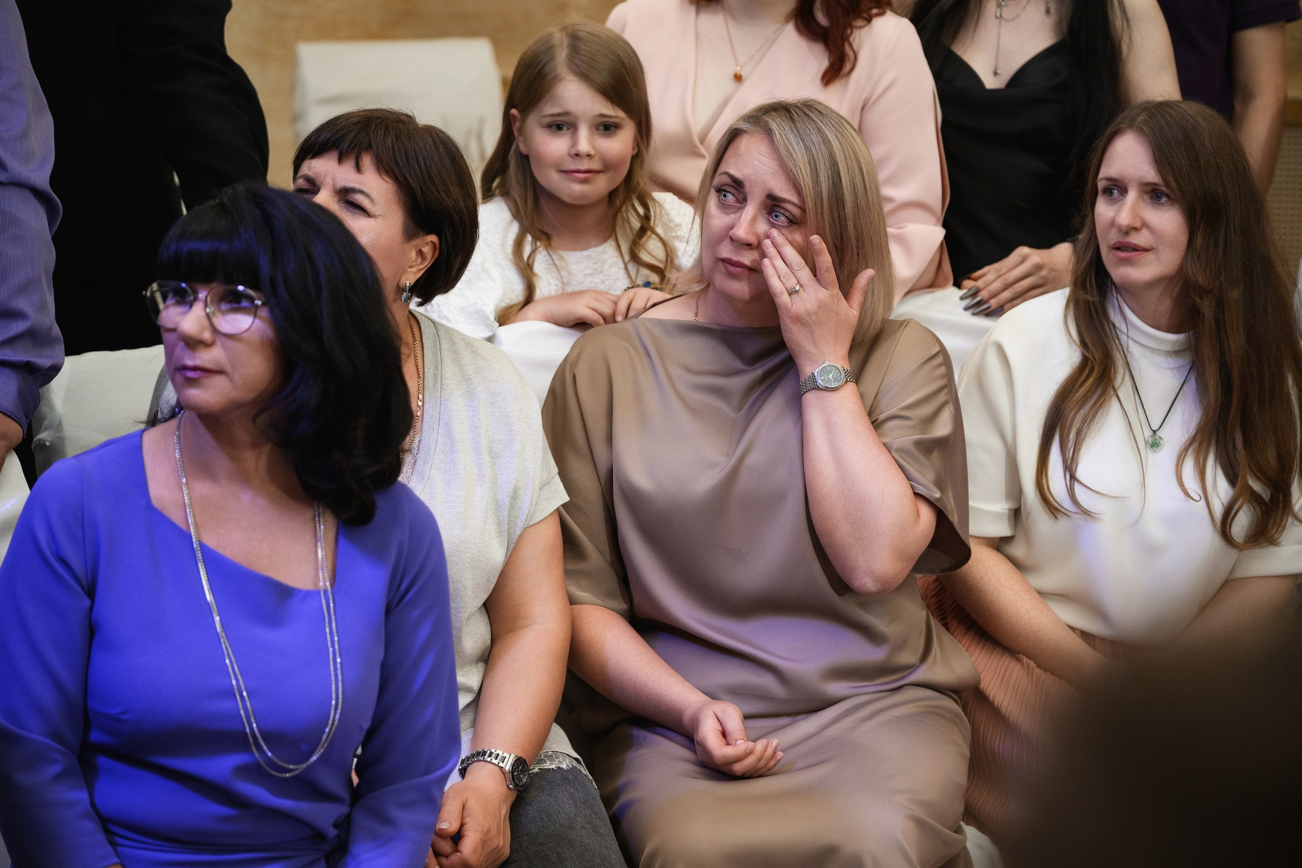 Фотосъемка выпускного в Петропавловске-Камчатском, Выпускная фотосессия в Петропавловске-Камчатском, Яркие эмоции и памятные моменты выпускного вечера в Петропавловске-Камчатском, Профессиональная съемка выпускного в Петропавловске-Камчатском, Стоимость фотосъемки выпускного в Петропавловске-Камчатском.  