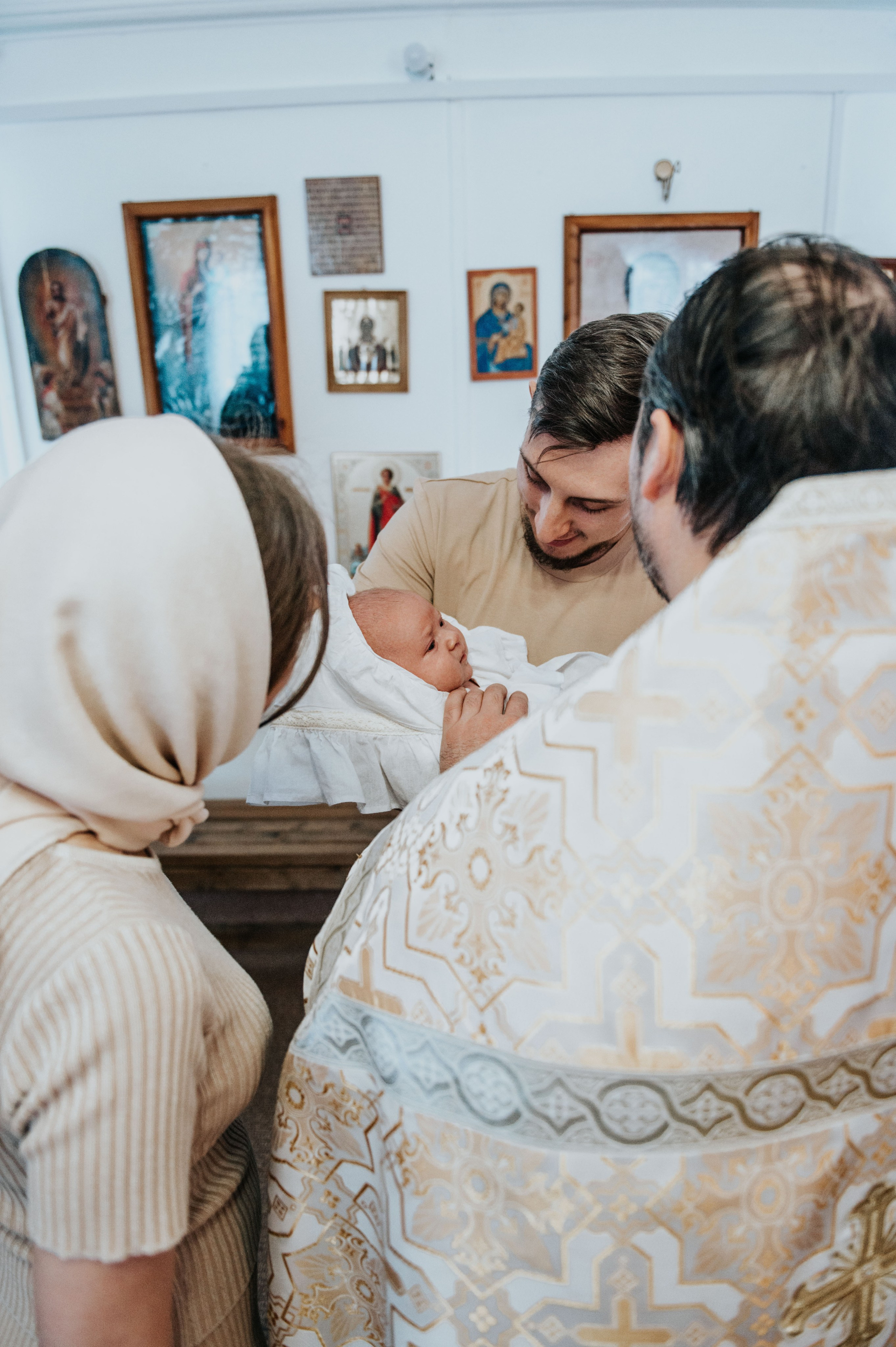 Таинство крещения Мирославы. Фотограф в Сургуте Светлана Гибадуллина