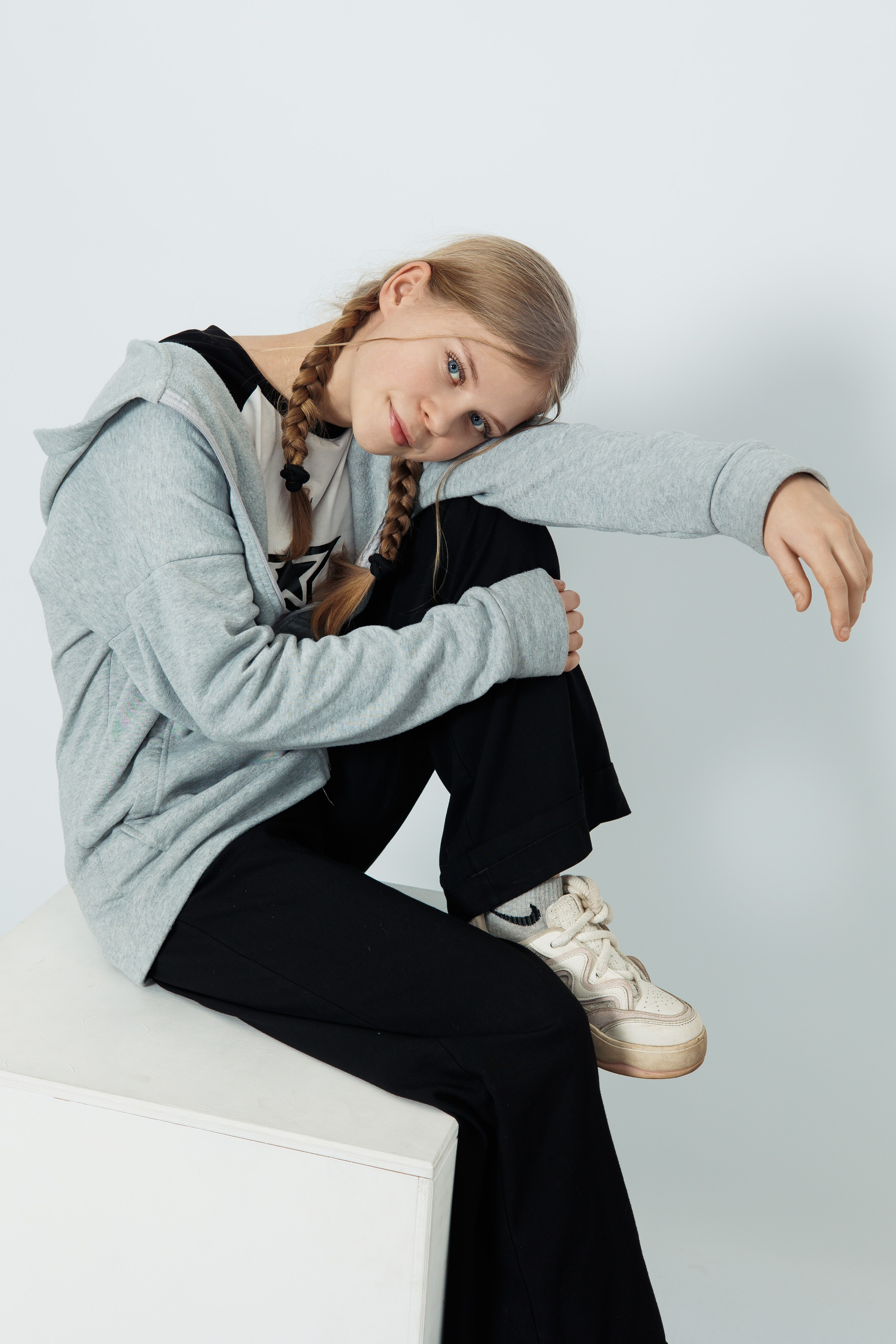 Портреты в студии. Выпускные альбомы в Луге/Школьные съёмки