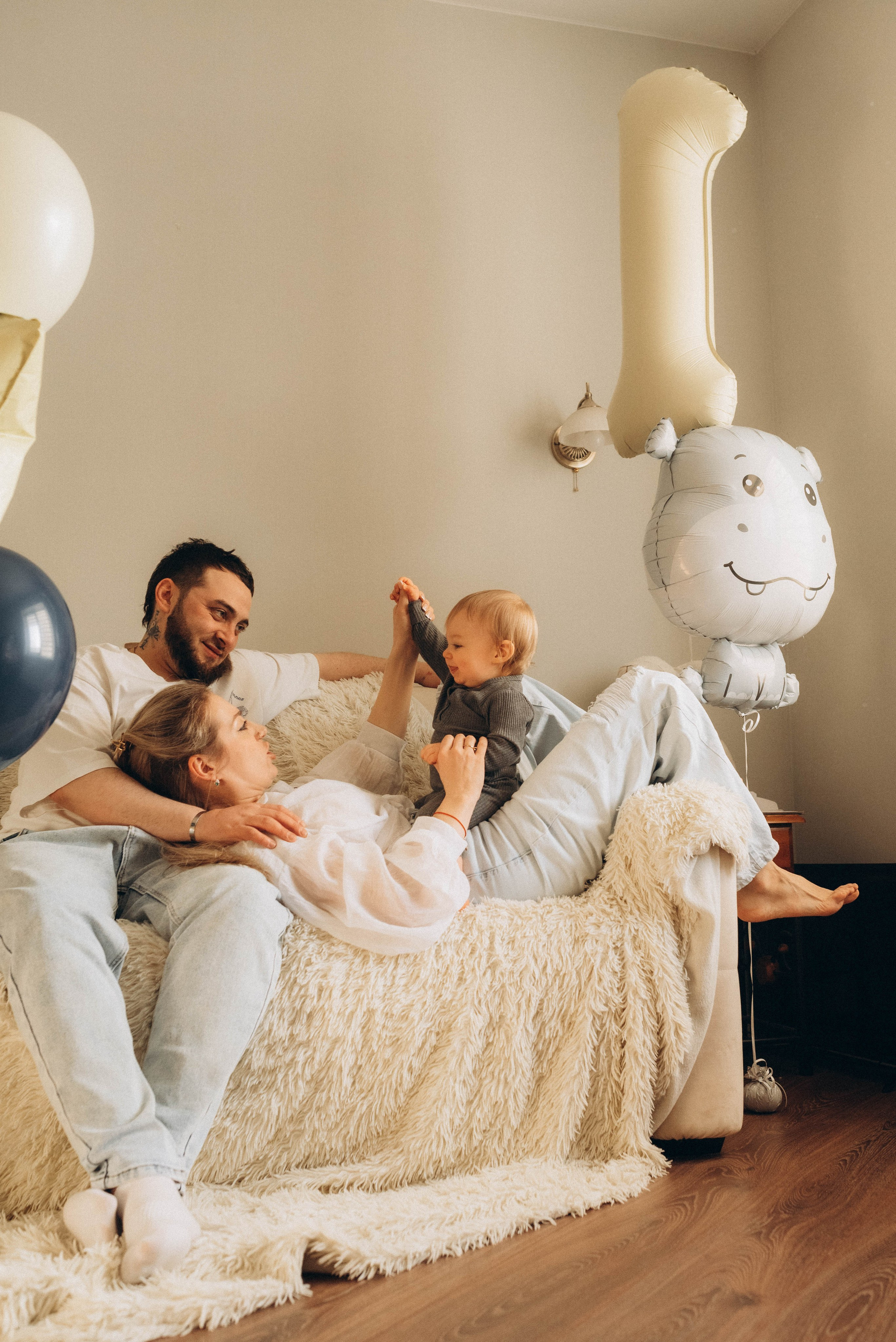 Домашняя фотосессия ко дню рождения малыша. Семейный фотограф в Железнодорожном Масаева Елена