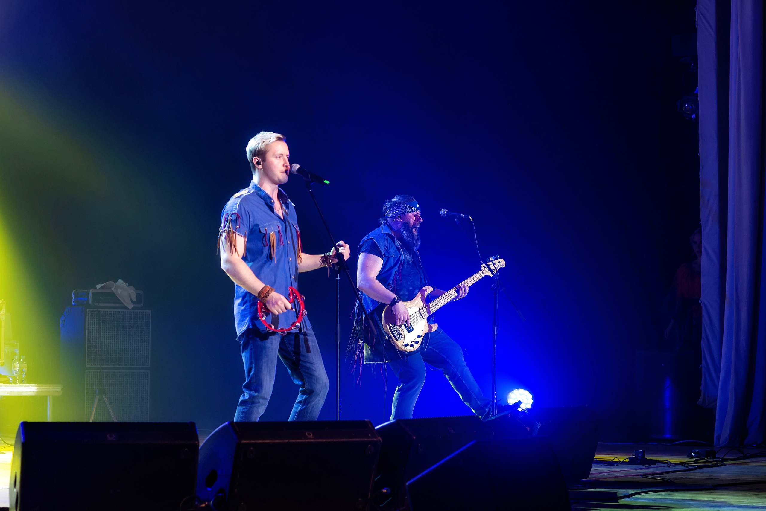 Концерт Пелагеи. Школьный, фэшн фотограф в Тюмени и в России Ирина Королева