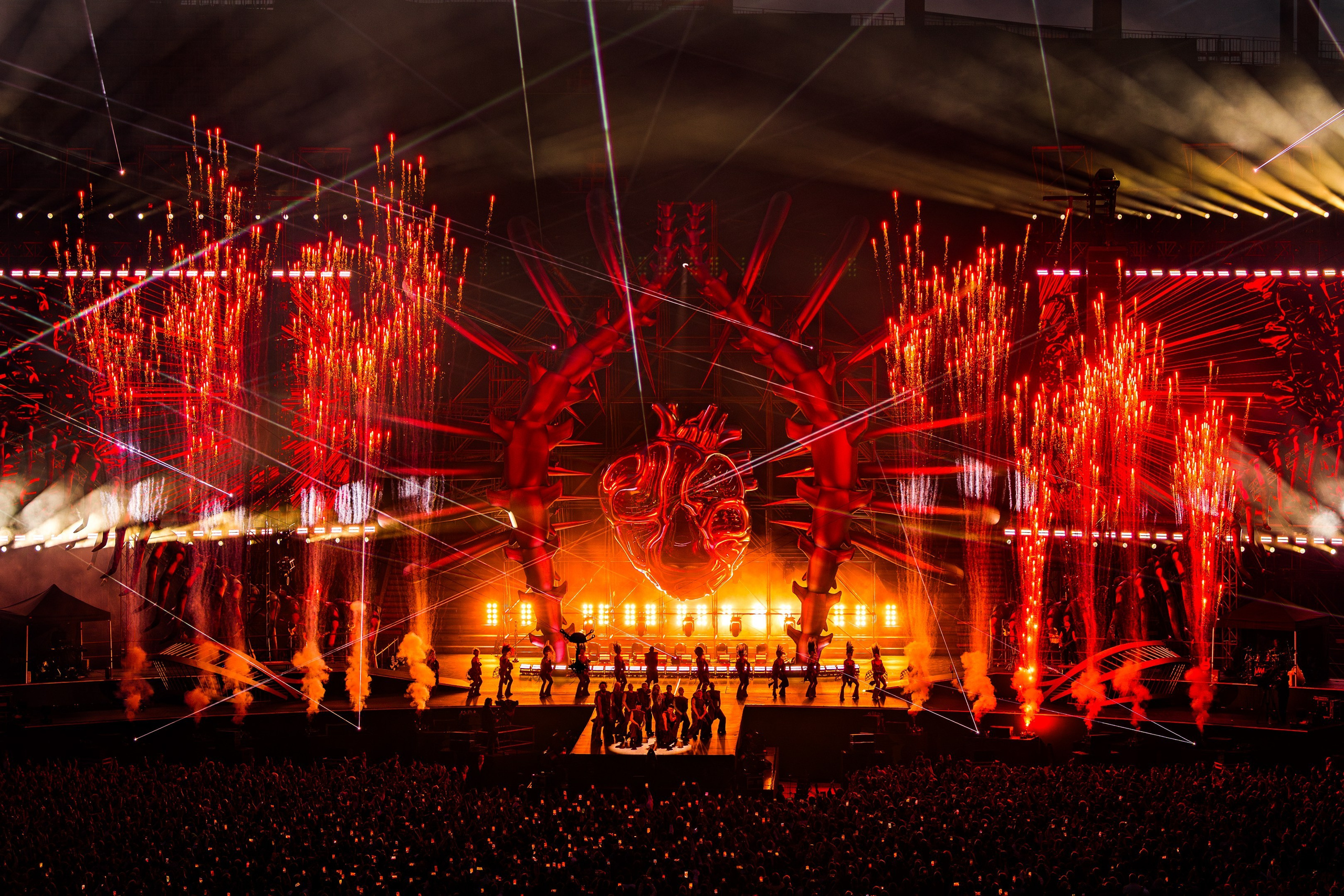 ANNA ASTI | MOSCOW | 2025. OOPS