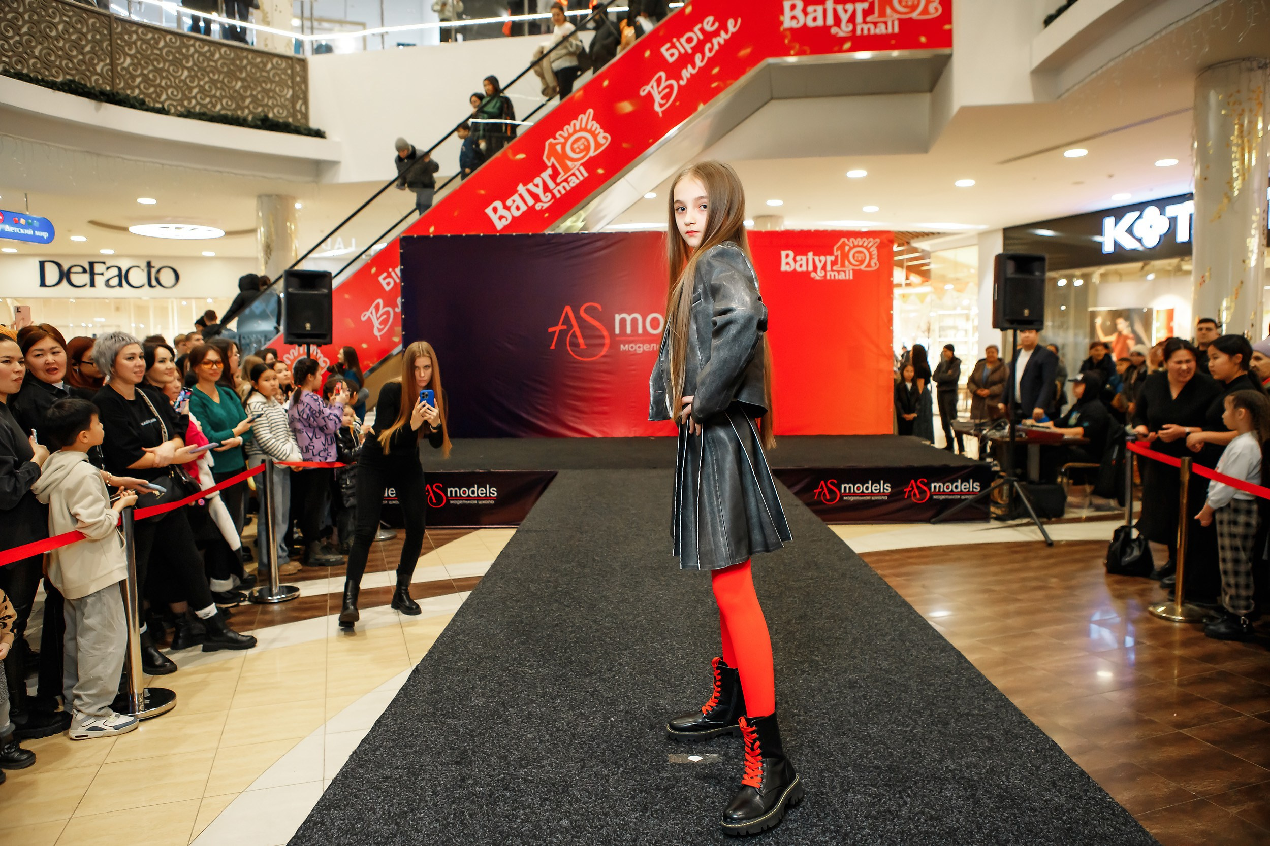 Fashion Show модельной школы AS Models. Кипятком Павлодар