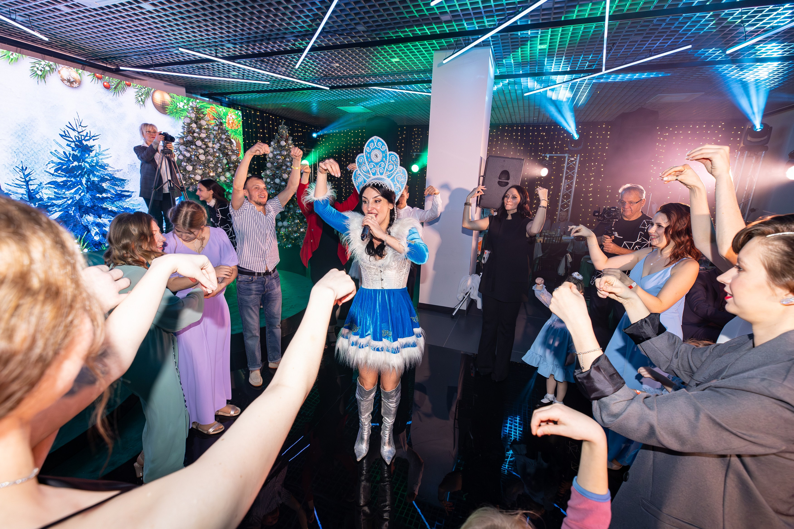 Фото и видео корпоративов. Свадебный, семейный видеограф и фотограф в Екатеринбурге Николай Рыков