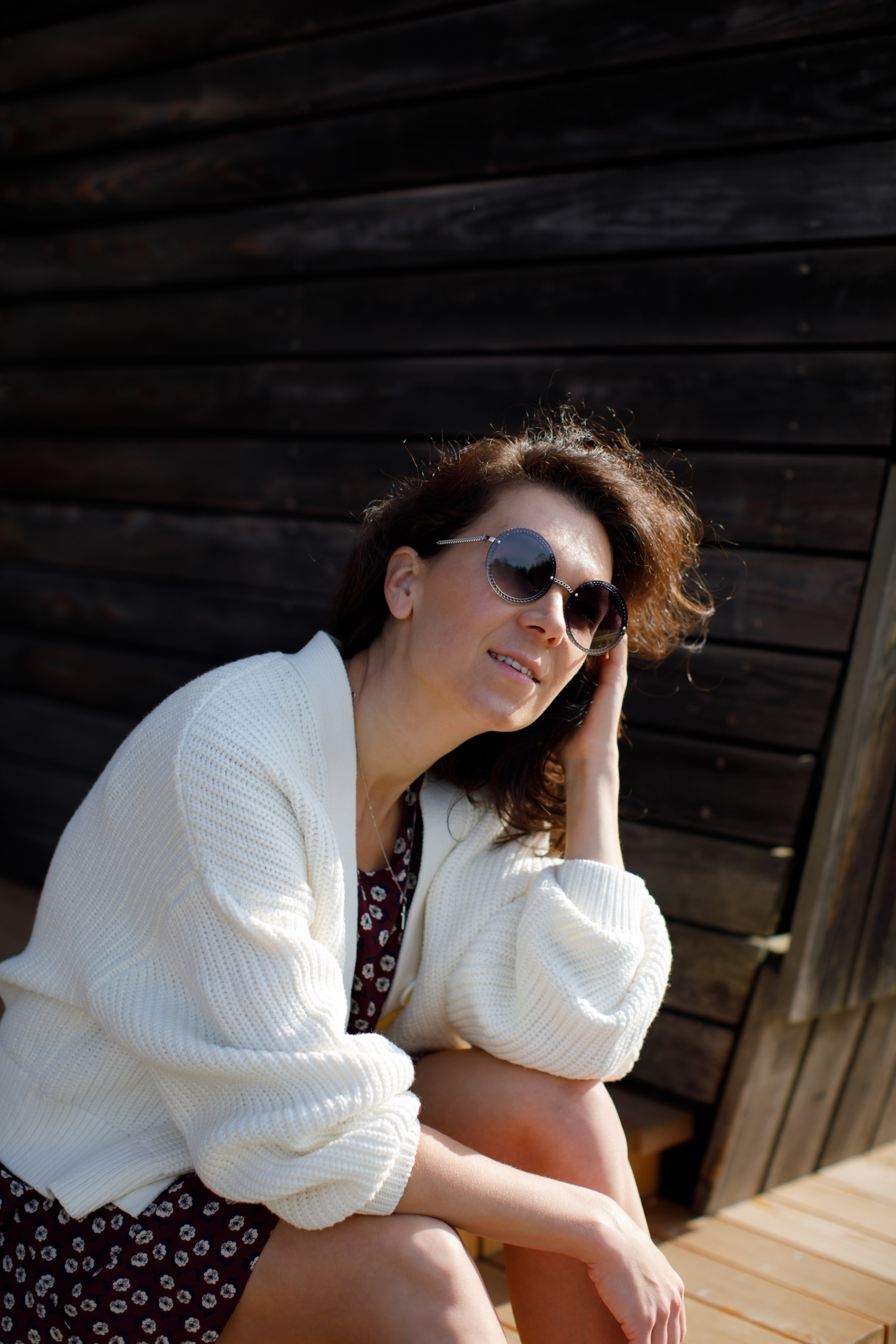 Когда лето встречается с осенью. Фотопрогулка с Дашей в загородном клубе. Портретный и семейный фотограф Юлия Герман