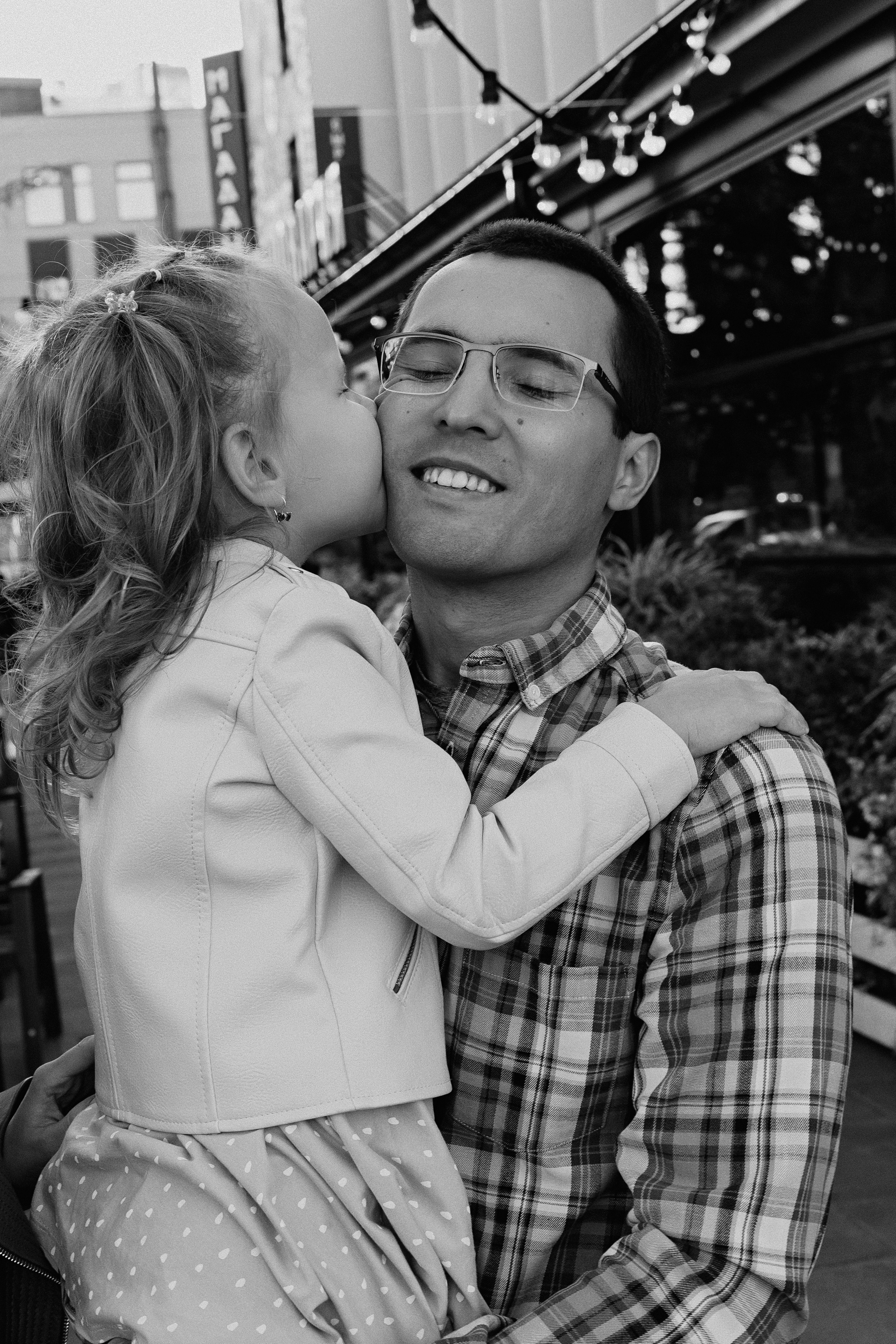 Теплые эмоции в городе. Свадебный фотограф в Нижнем Новгороде Генеральская Ира