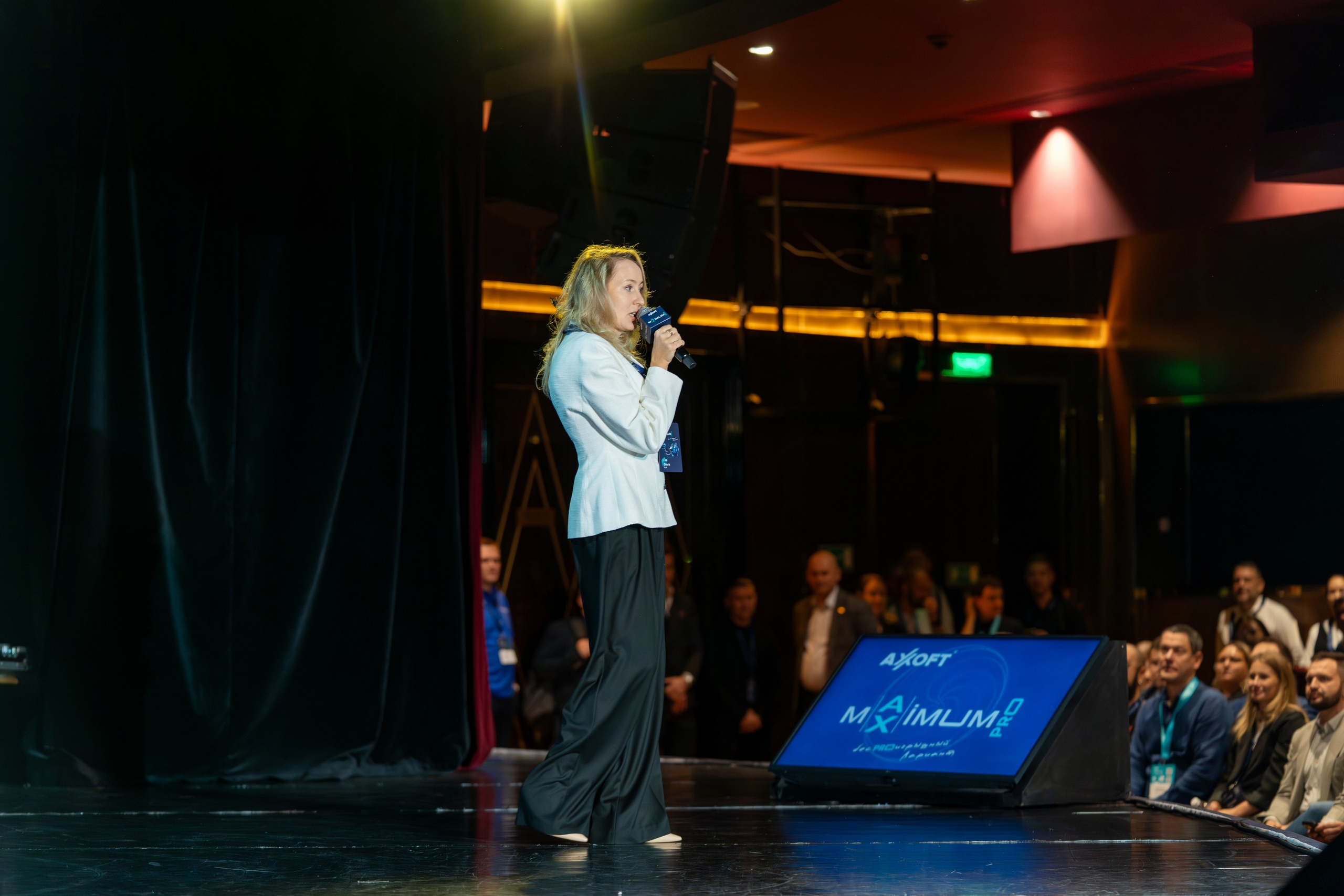 Конференция Axoft в Сочи Казино 2025. Репортажный фотограф в Красной Поляне и Сочи Павлюченко Екатерина