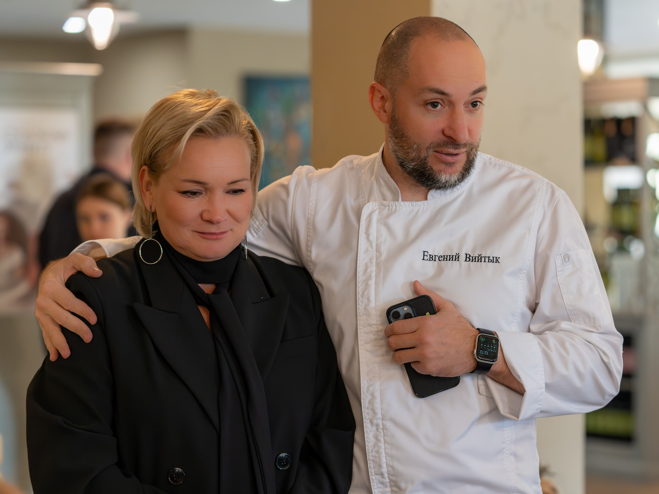 Литературная мастерская с Ольгой Шутовой в «Винотеррии». Репортажный фотограф в Красной Поляне и Сочи Павлюченко Екатерина