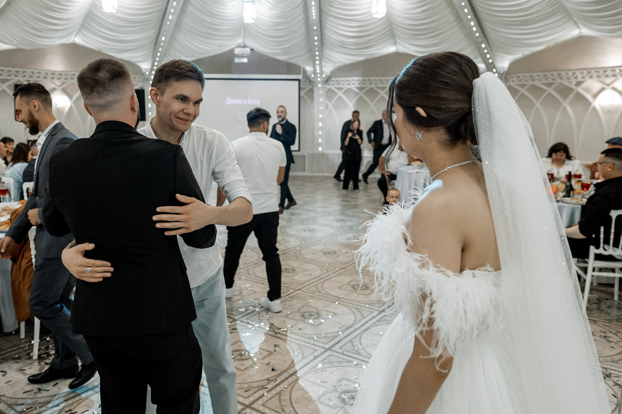 Денис и Алсу. Свадебный фотограф в Тюмени Анастасия Конева