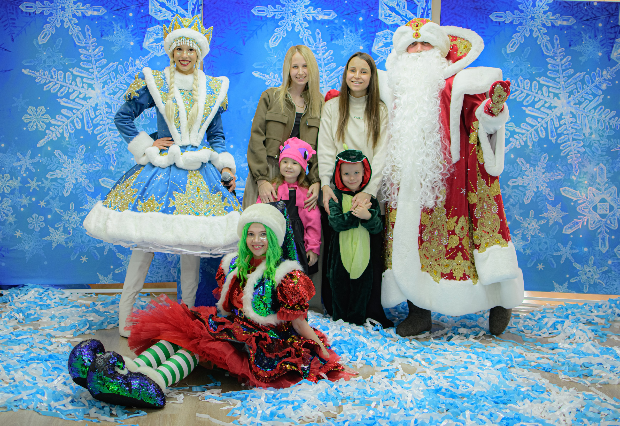 HAPPY NEW YEAR. Photokarish