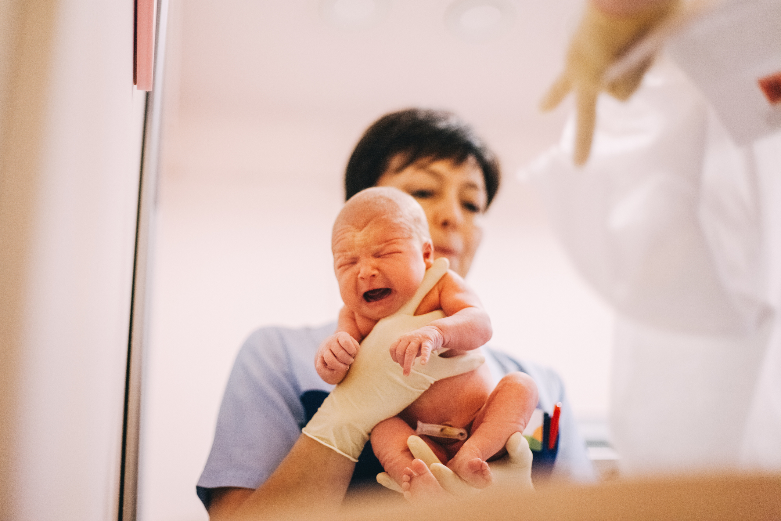 Пора домой. История одной выписки из роддома). Семейный фотограф, фотограф родов, репортажей фотограф в Санкт-Петербу