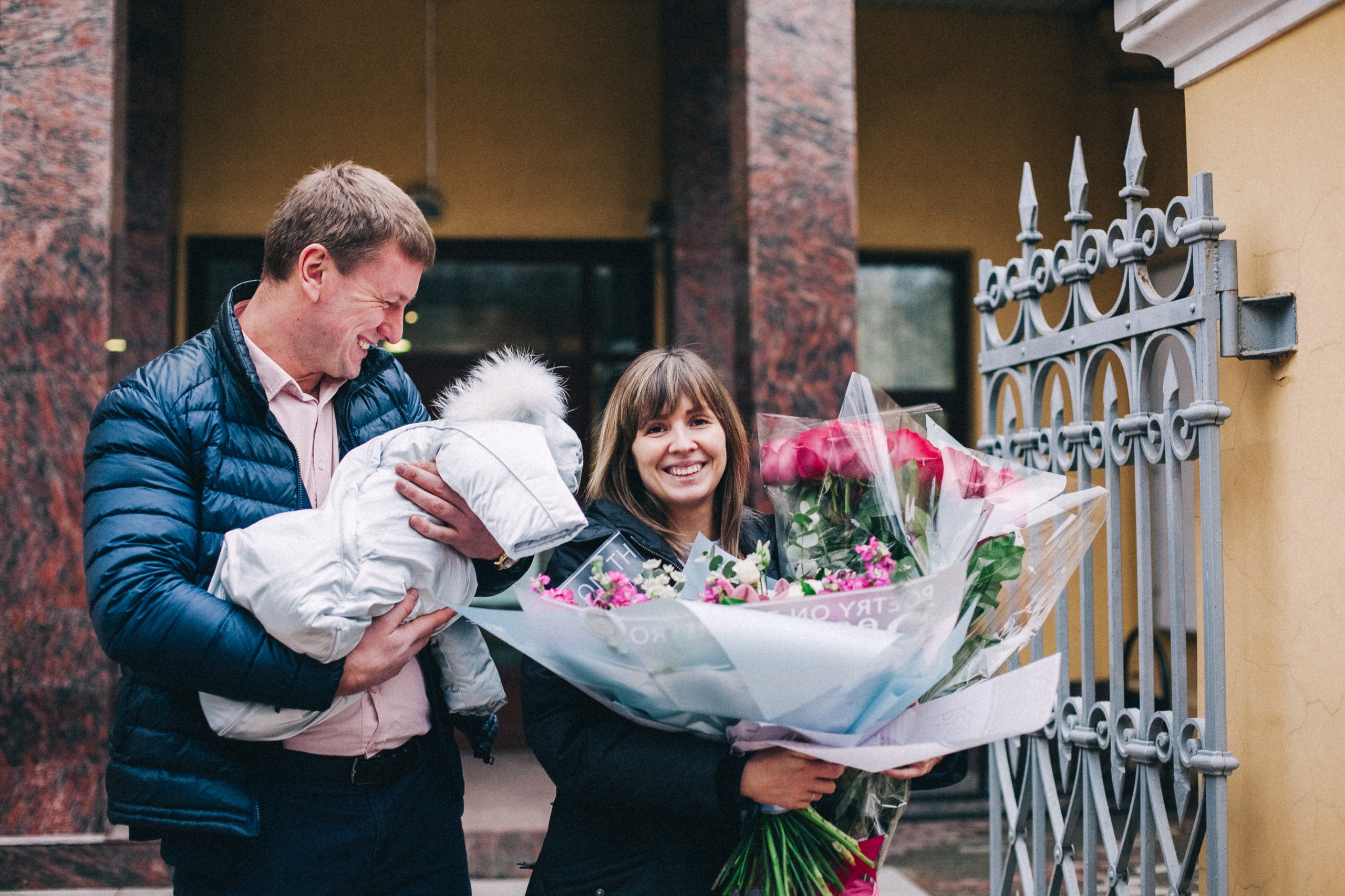 Пора домой. История одной выписки из роддома). Семейный фотограф, фотограф родов, репортажей фотограф в Санкт-Петербу
