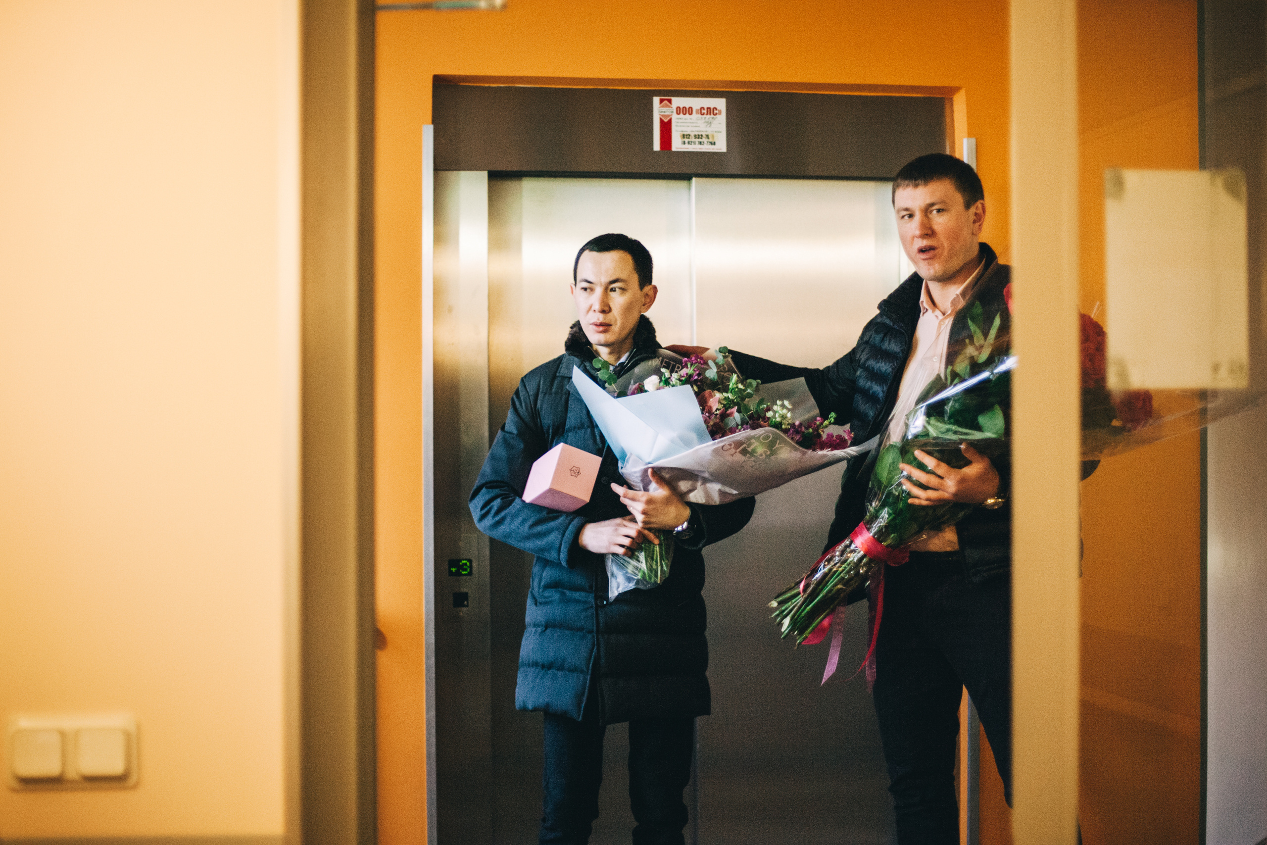 Пора домой. История одной выписки из роддома). Семейный фотограф, фотограф родов, репортажей фотограф в Санкт-Петербу